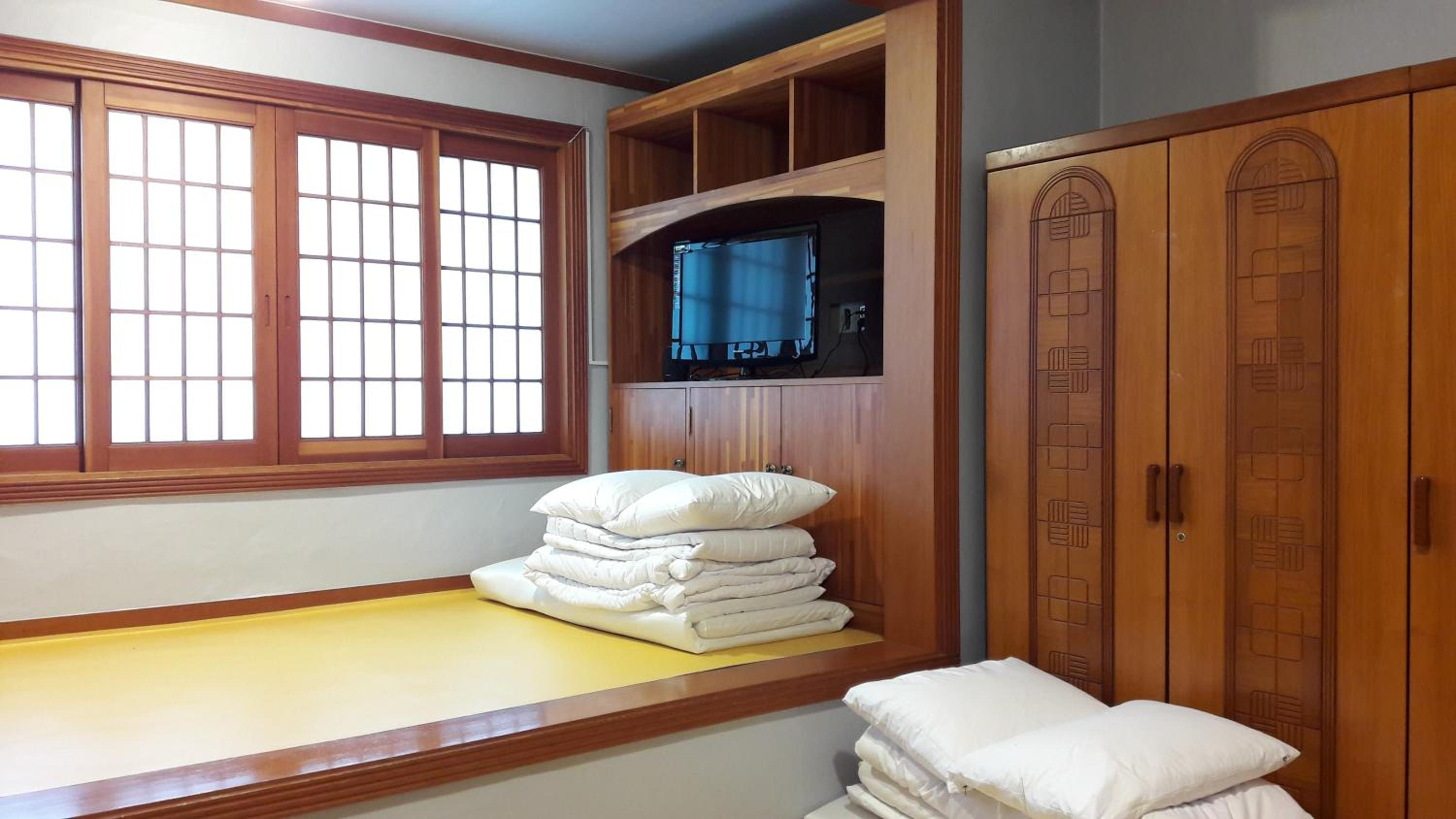 Premium Quadruple Room - Photo 53