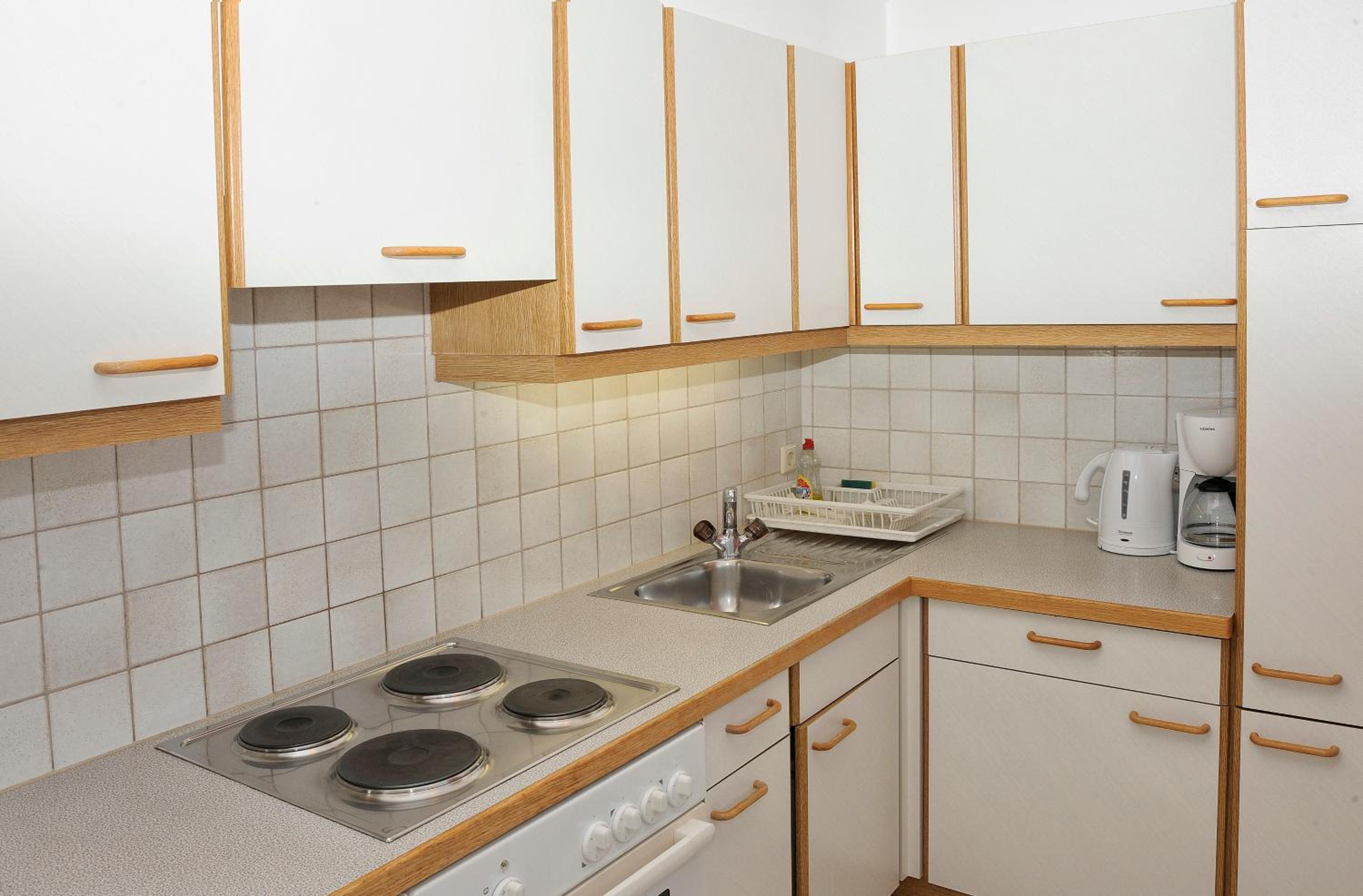 One-Bedroom Apartment photo 3