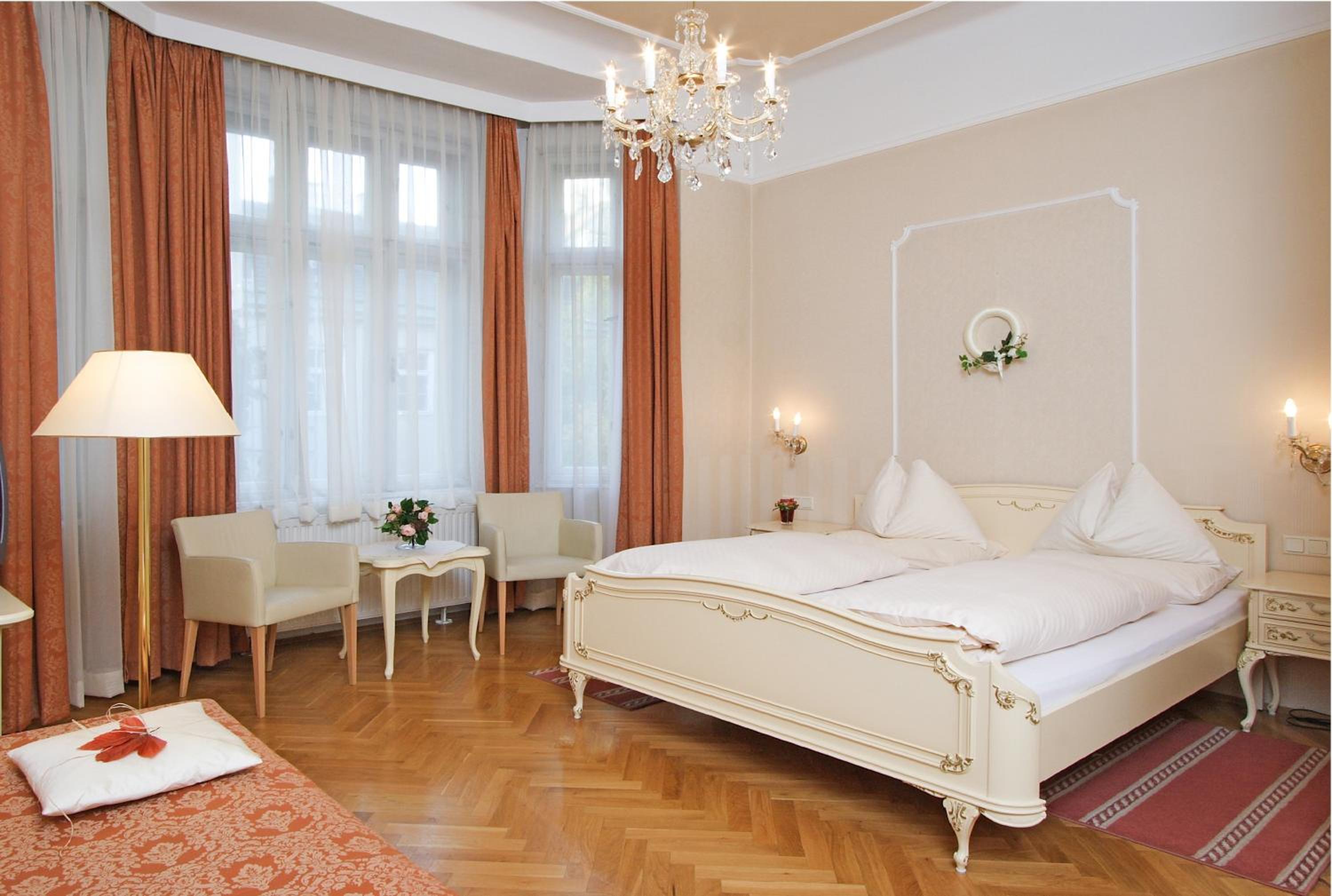 Comfort Triple Room