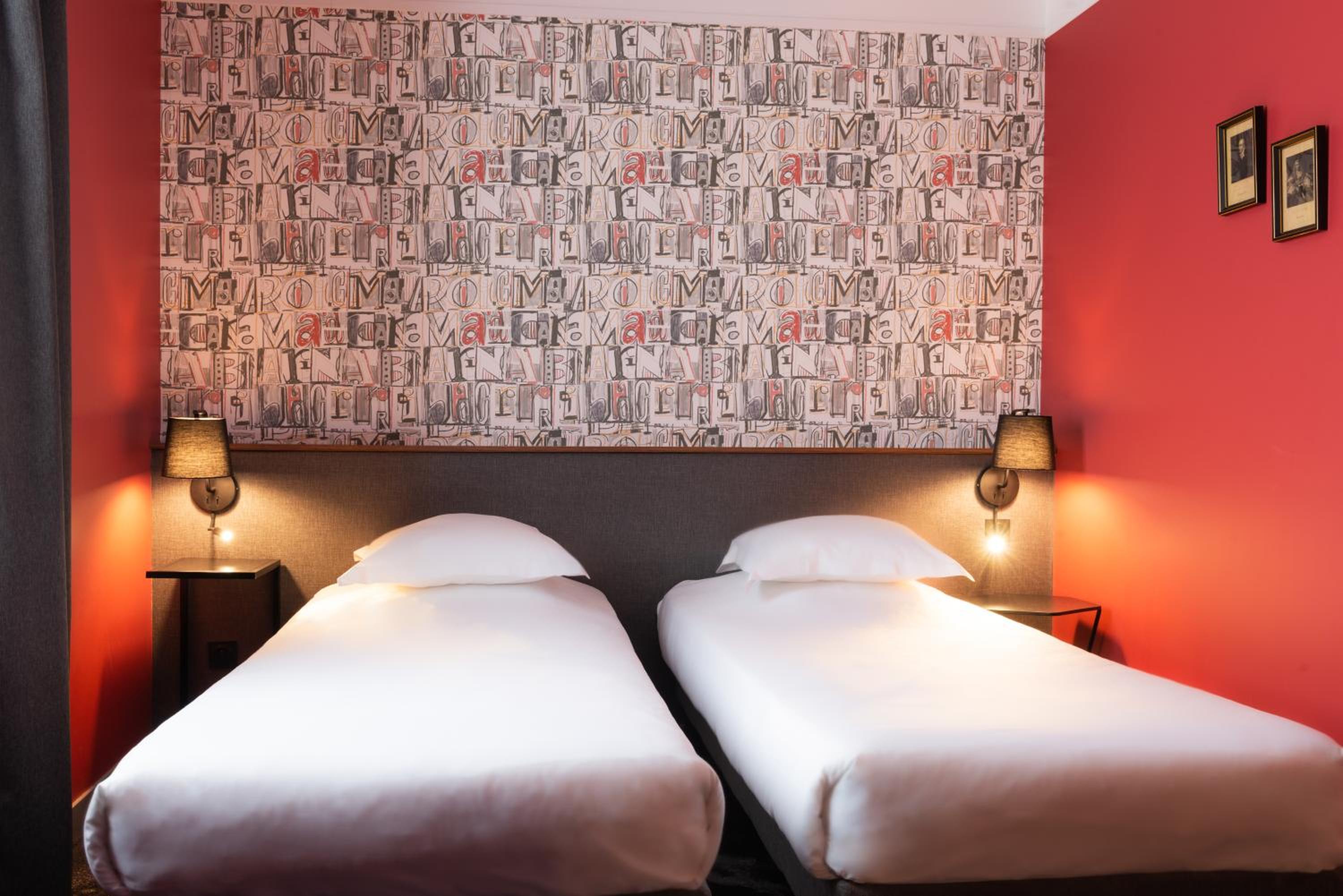 Twin Room - Photo 7
