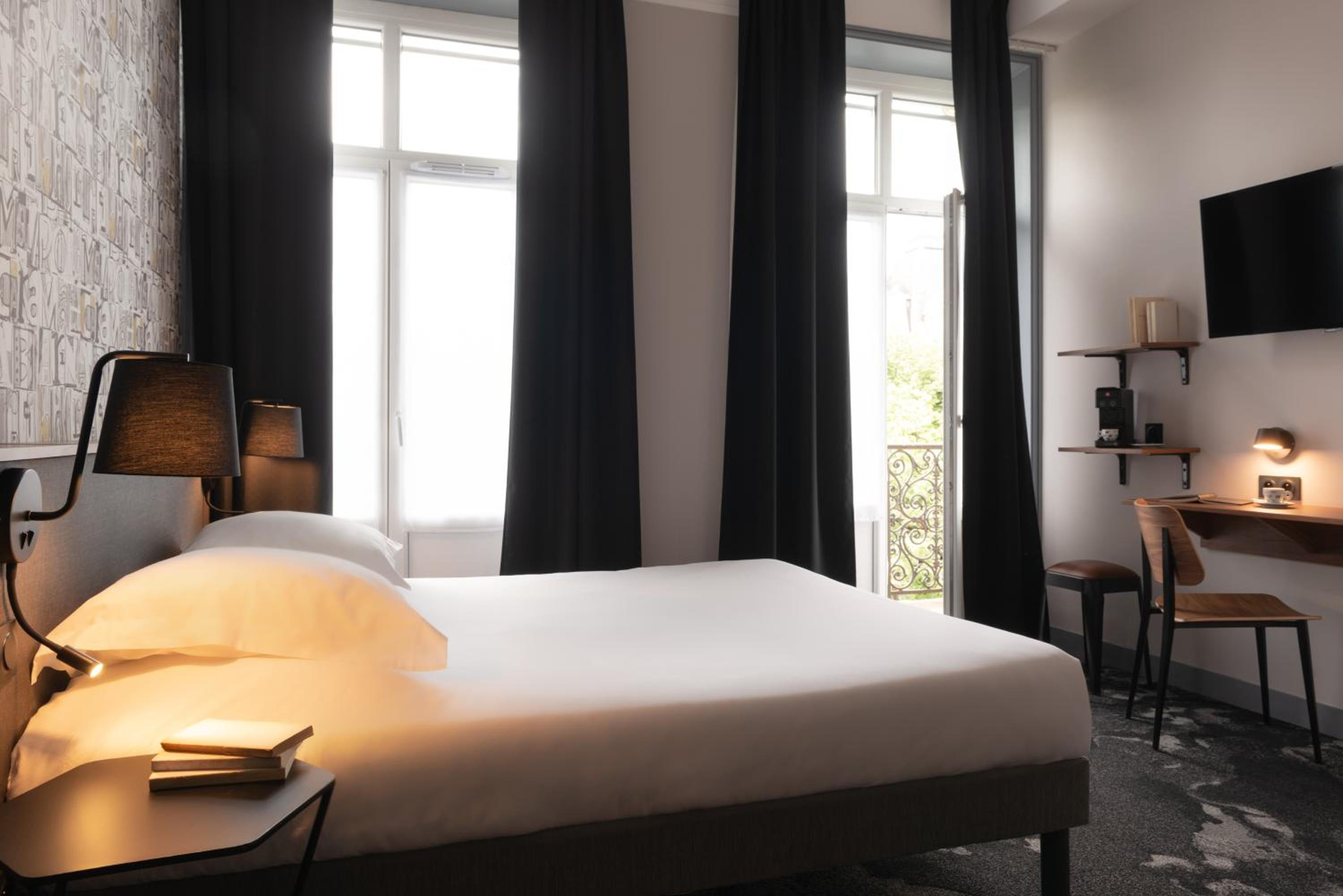 Double Room - Photo 1