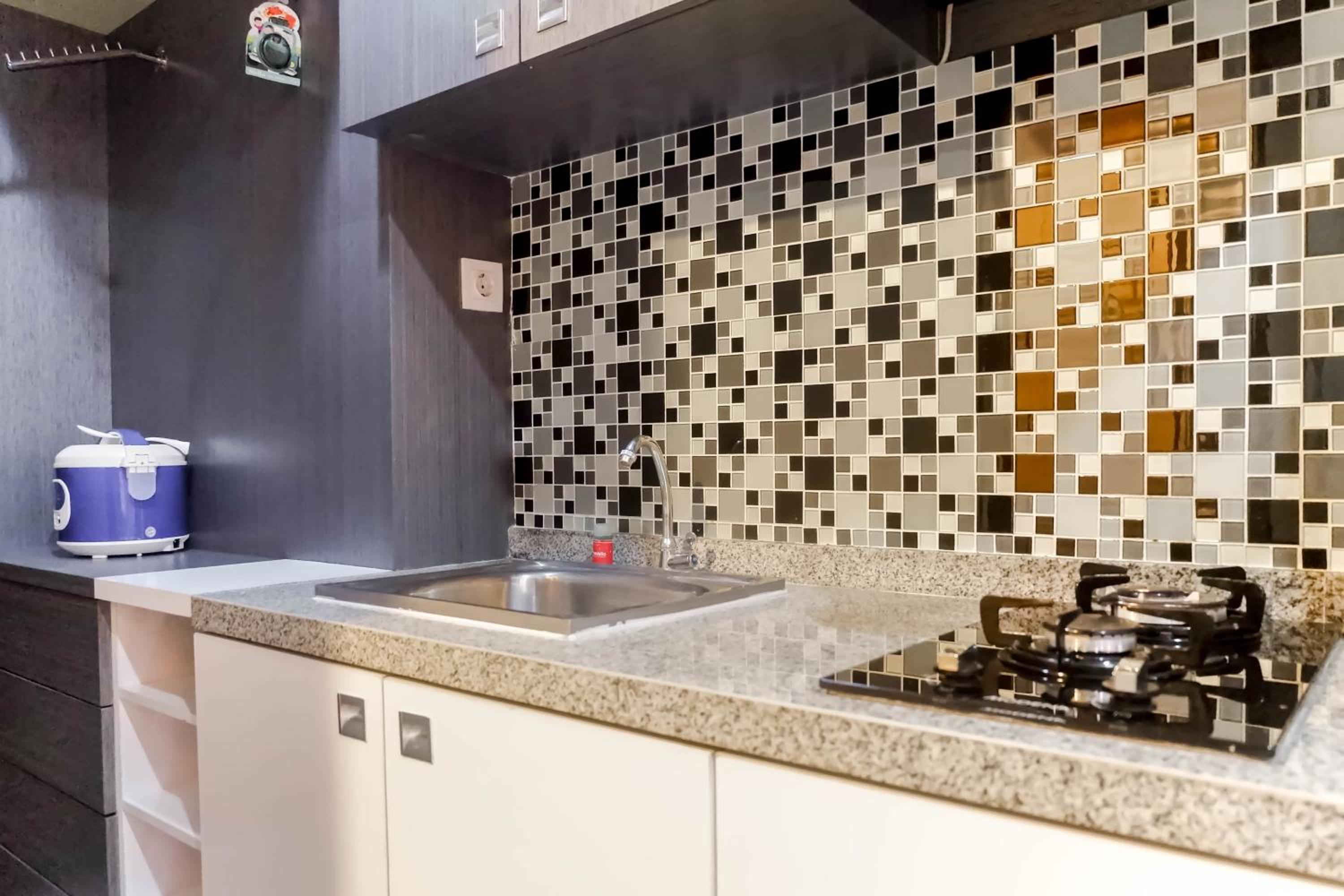 Studio Apartment - Photo 16