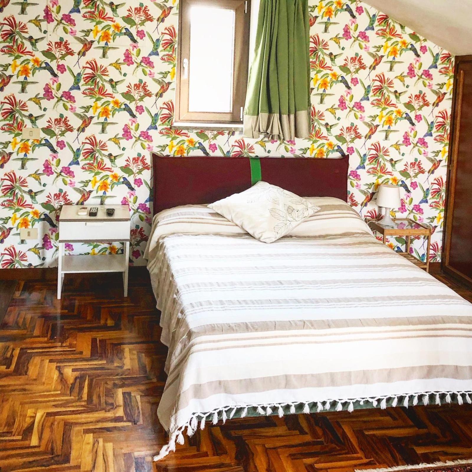 Deluxe Room with Private External Bathroom photo 1