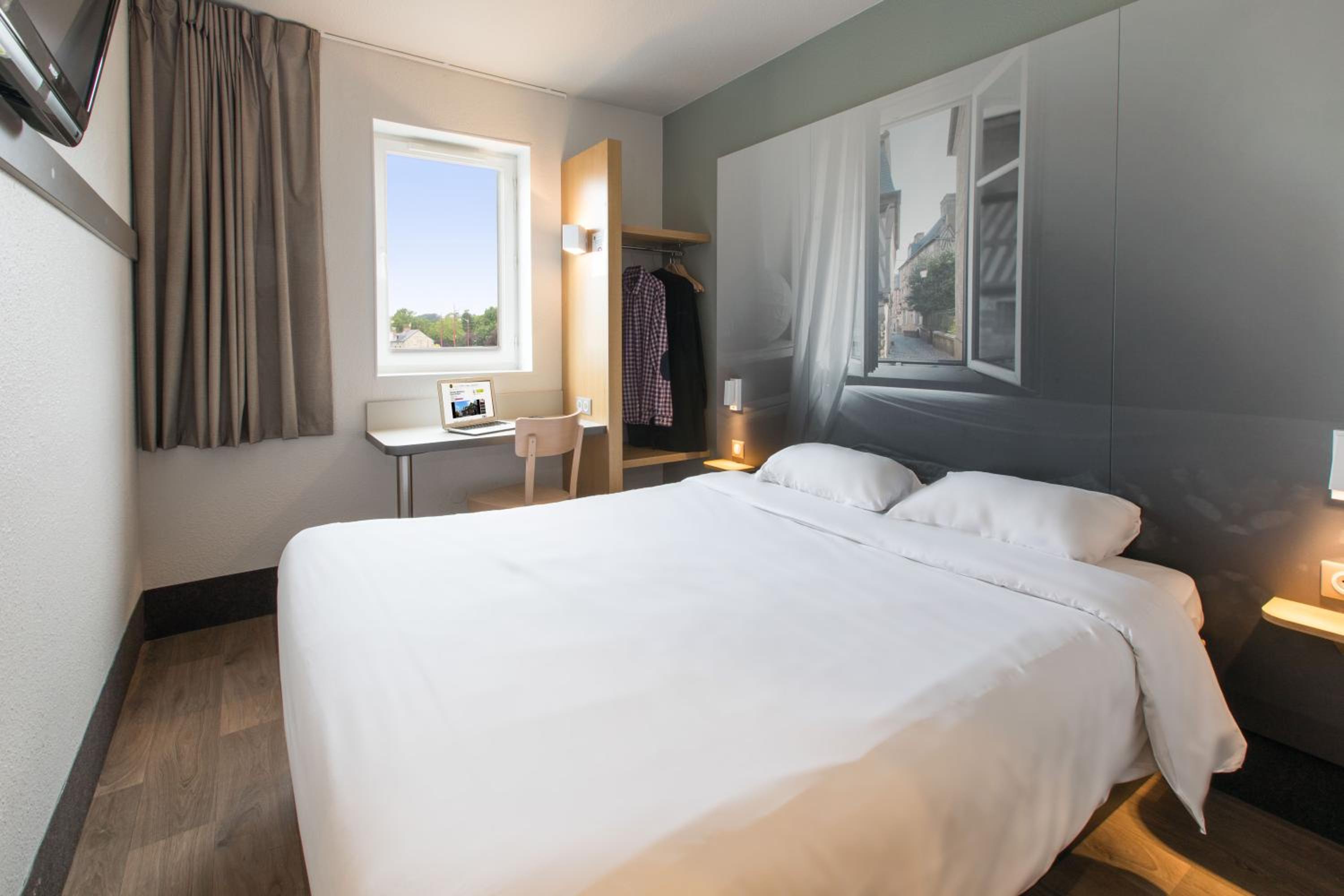 Double Room - Photo 2