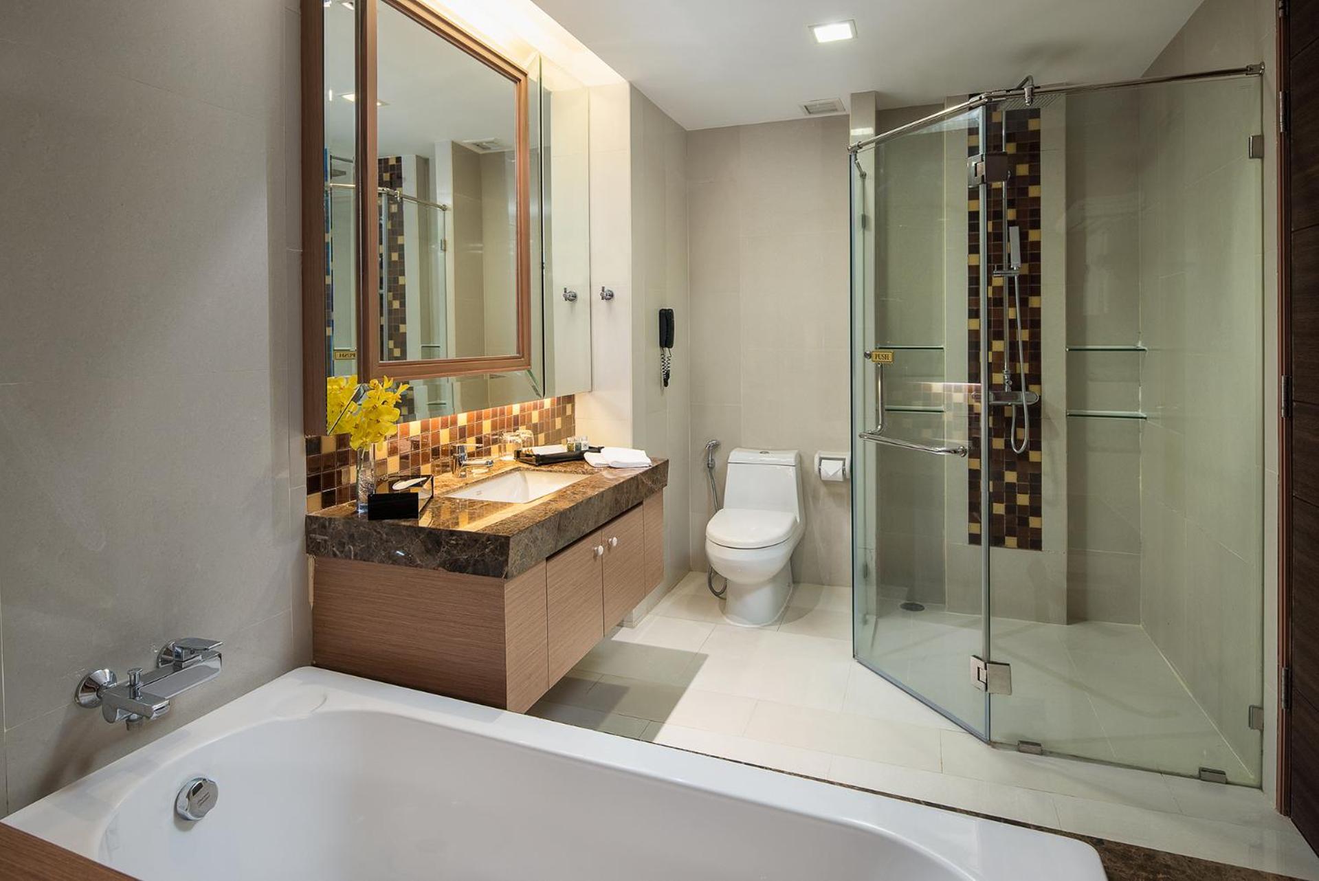Luxury Room (Main Tower)