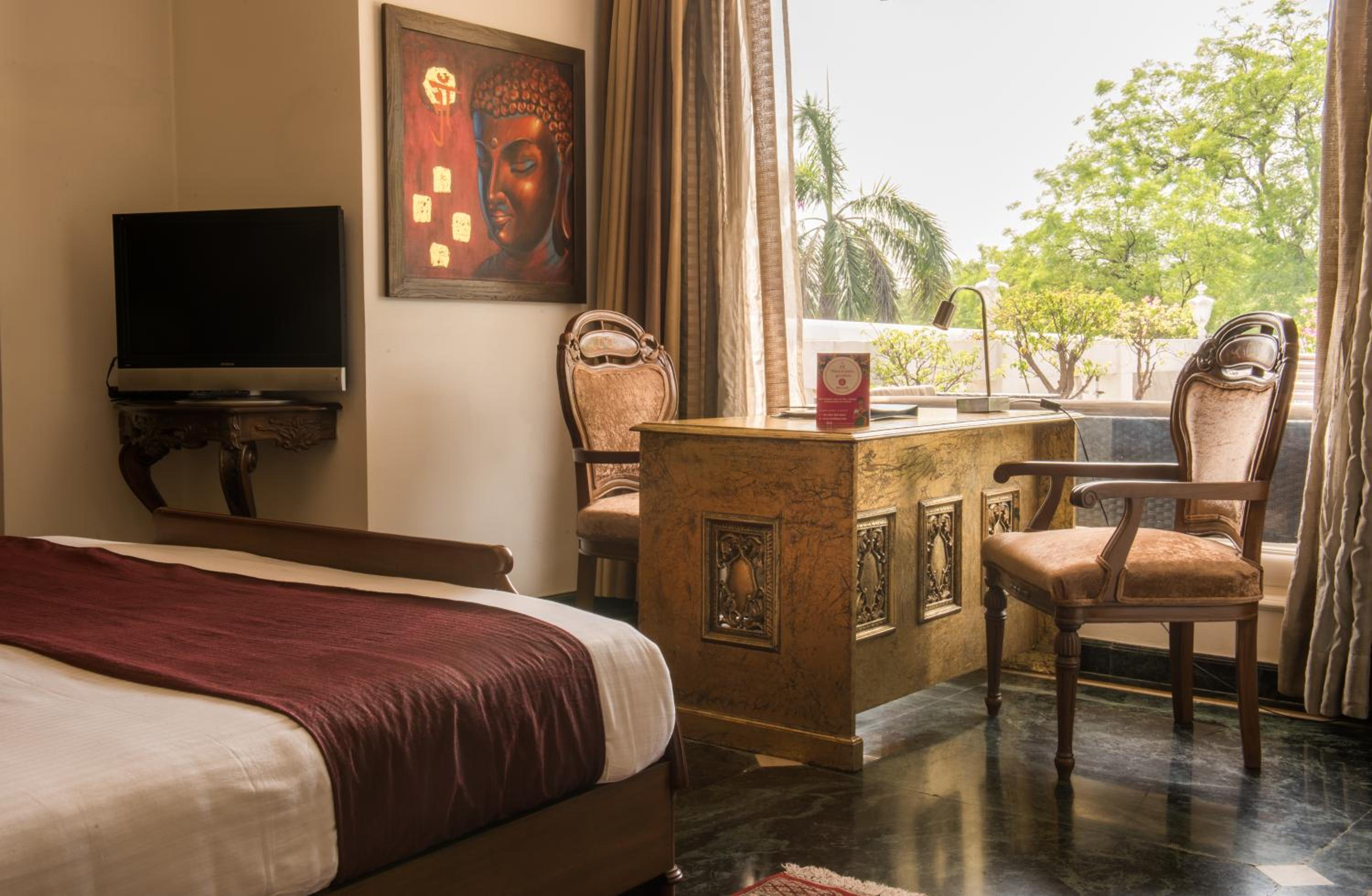 Garden View Suite with complimentary airport drop