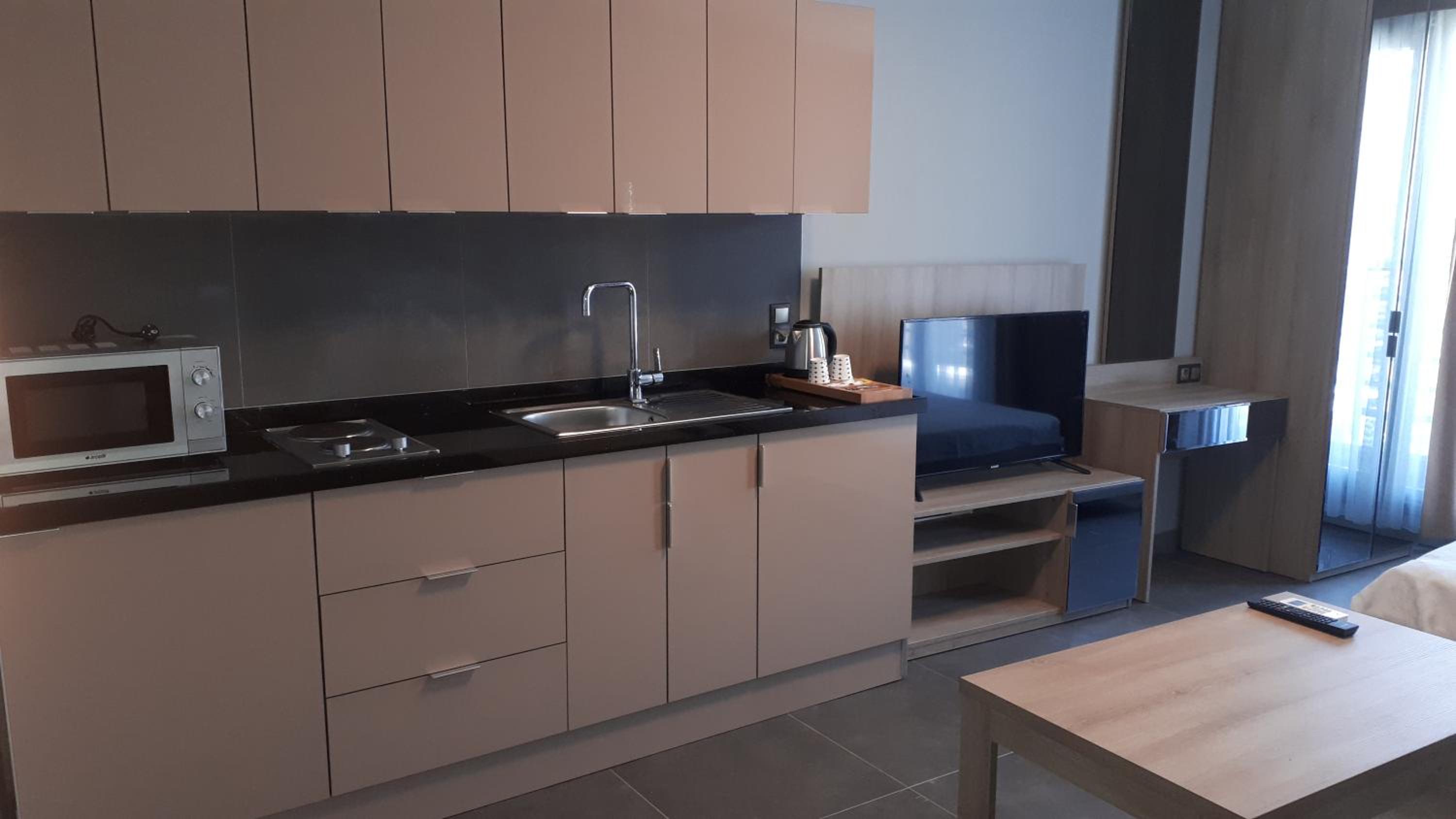 Double Room With Kitchenette photo 2