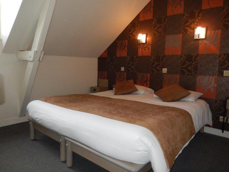 Budget Double Room photo 2