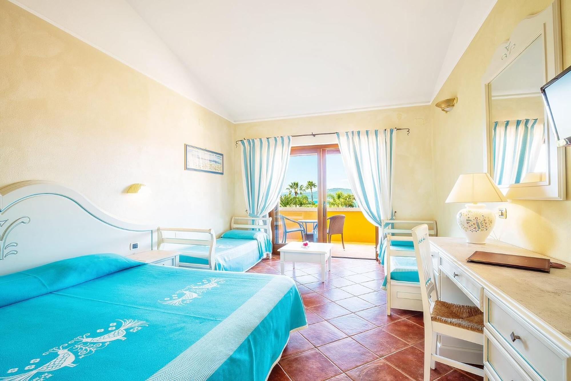 Double Room with Sea View photo 1
