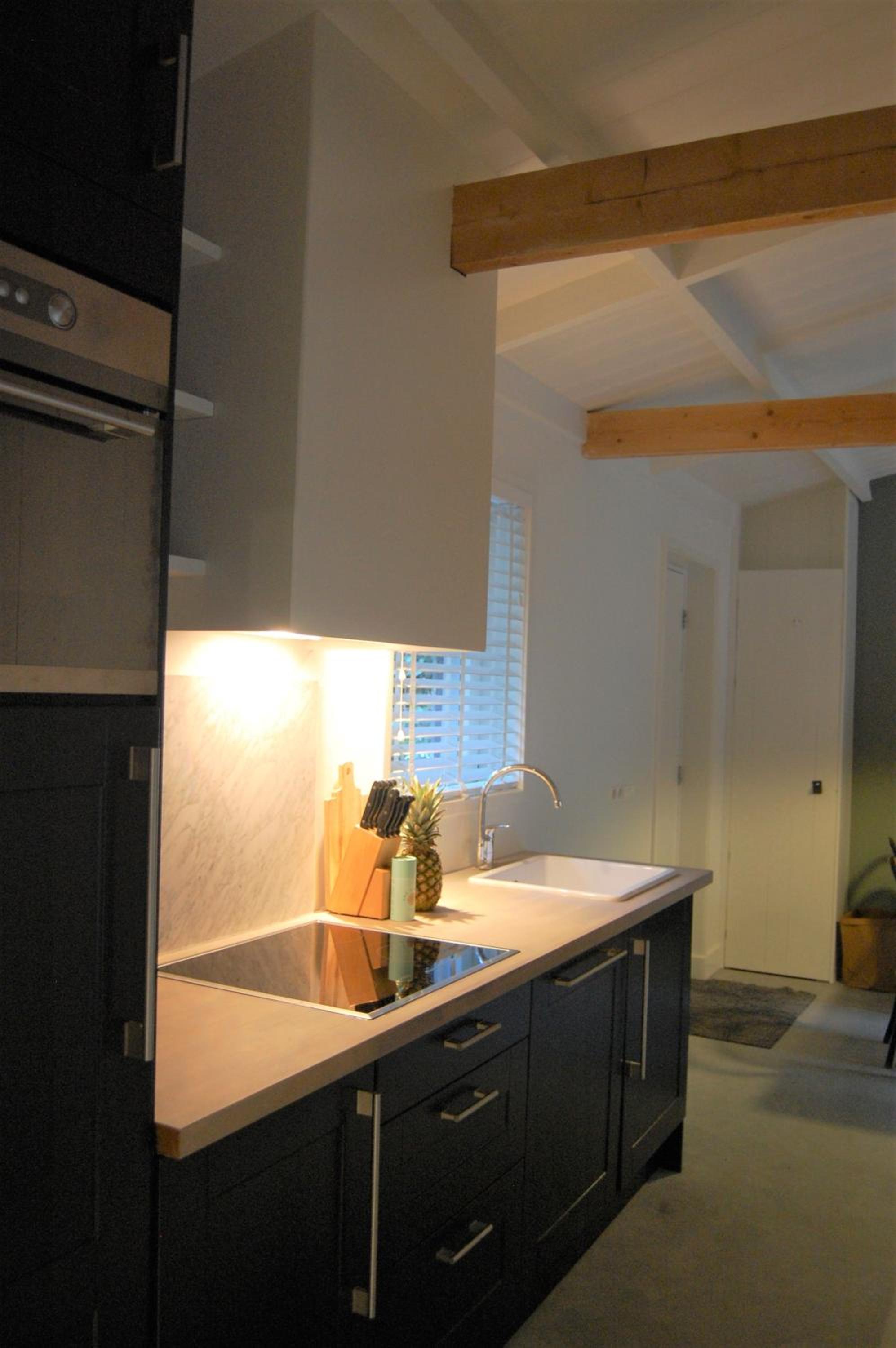 One-Bedroom House photo 3
