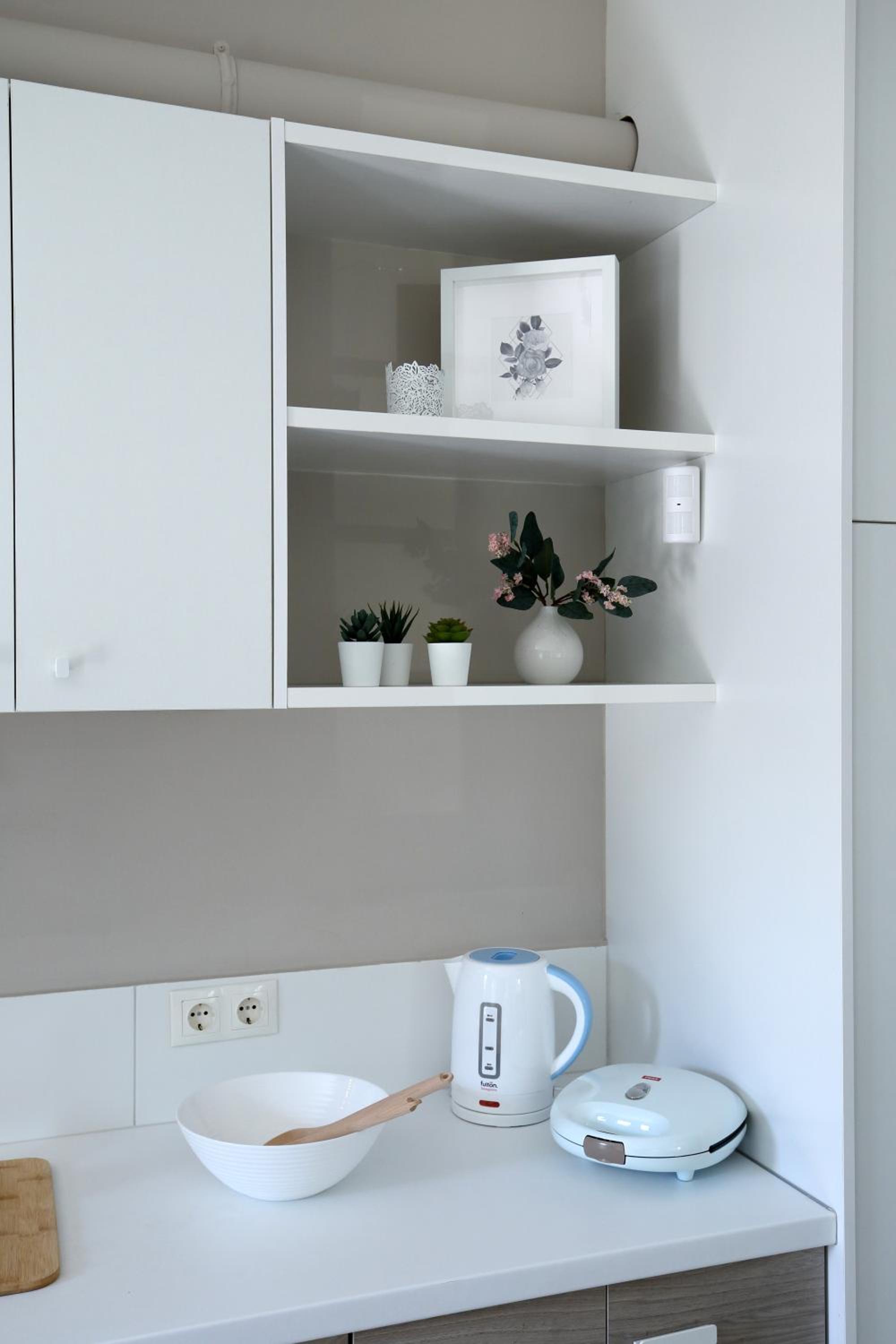 One-Bedroom Apartment - Photo 9