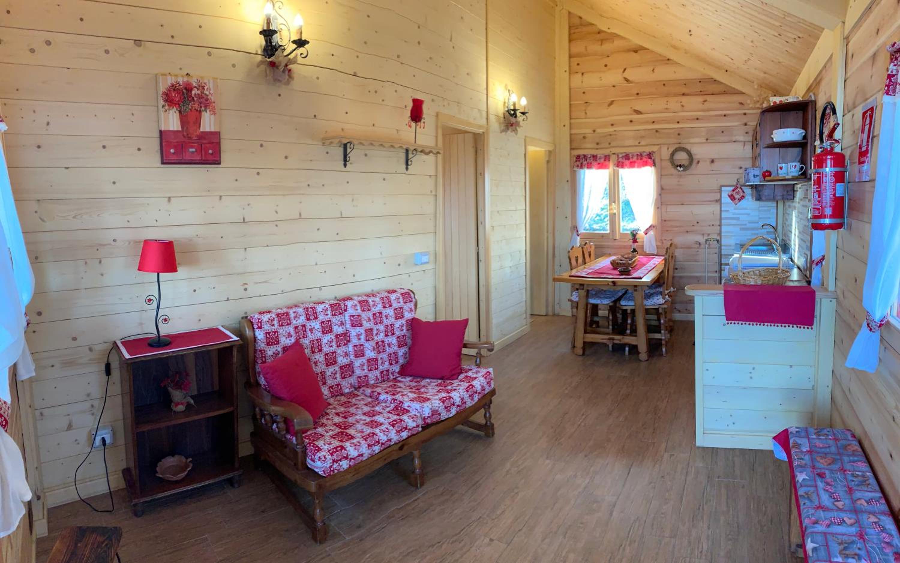 One-Bedroom House photo 2