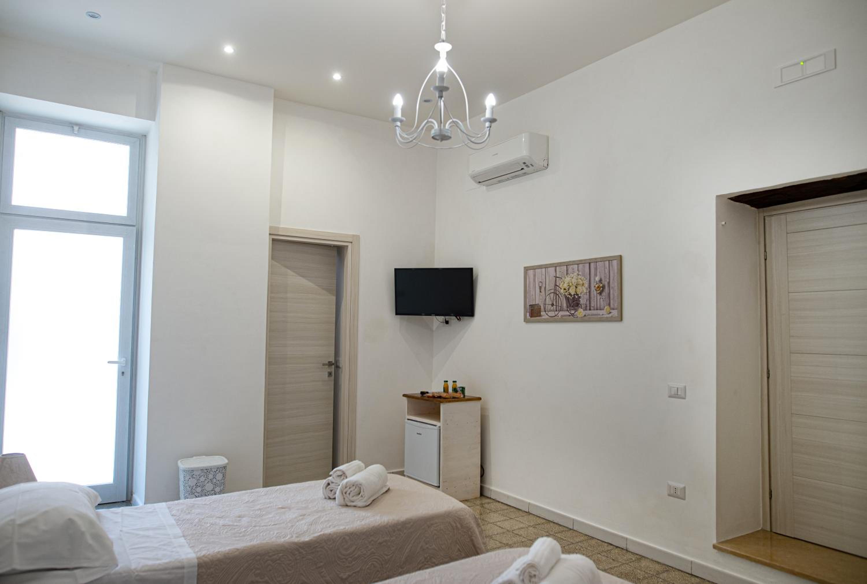 Double Or Twin Room photo 1
