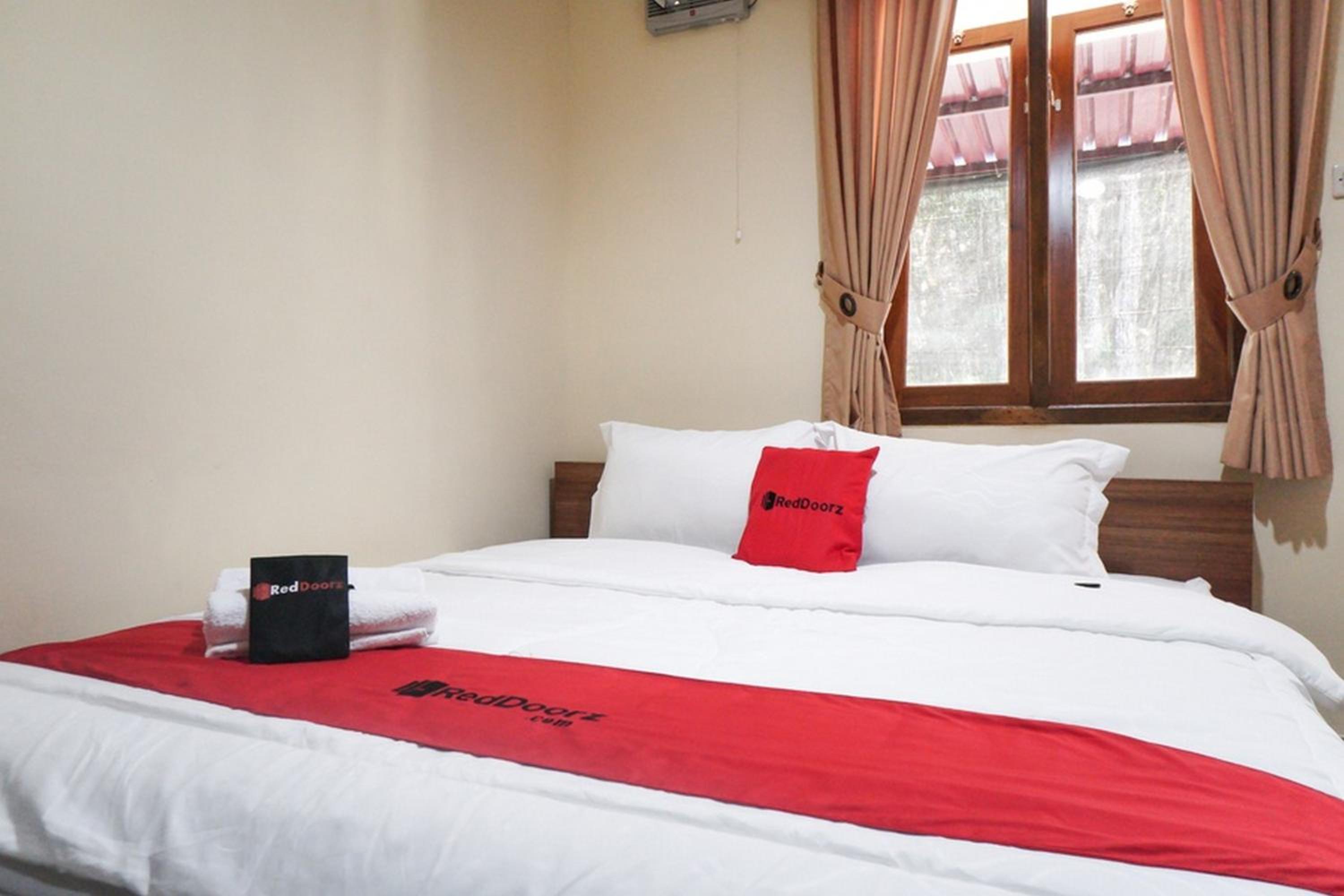 Standard Double Room - Photo 5