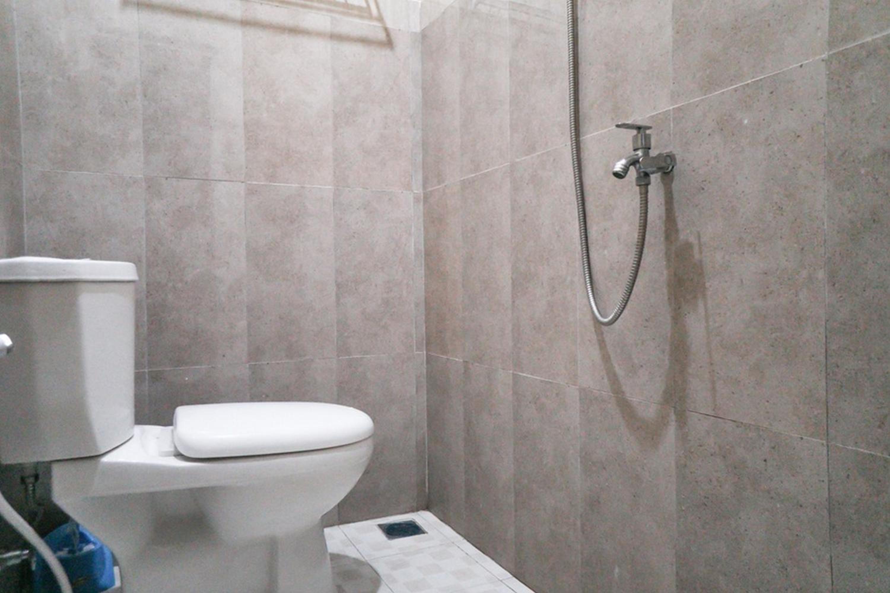 Standard Double Room - Photo 4