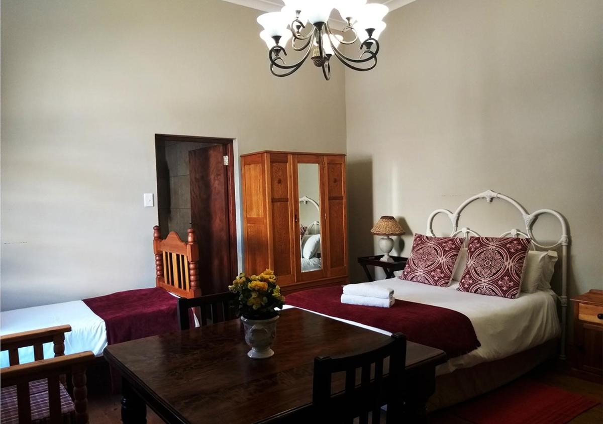 Family Room photo 1