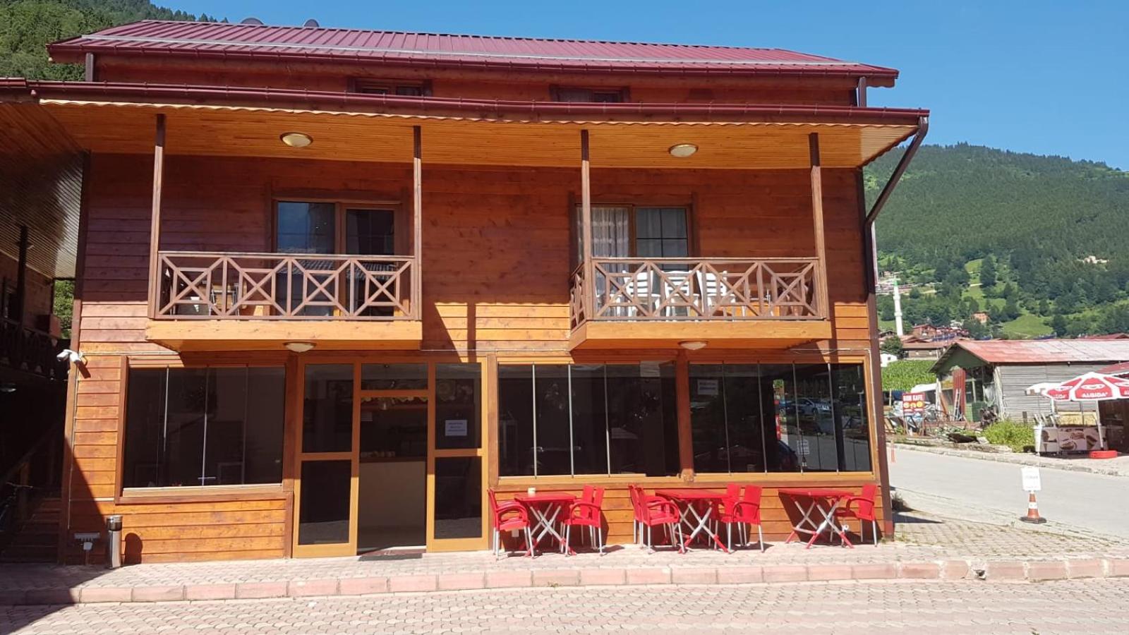 Duplex Apartment with Balcony - Photo 25