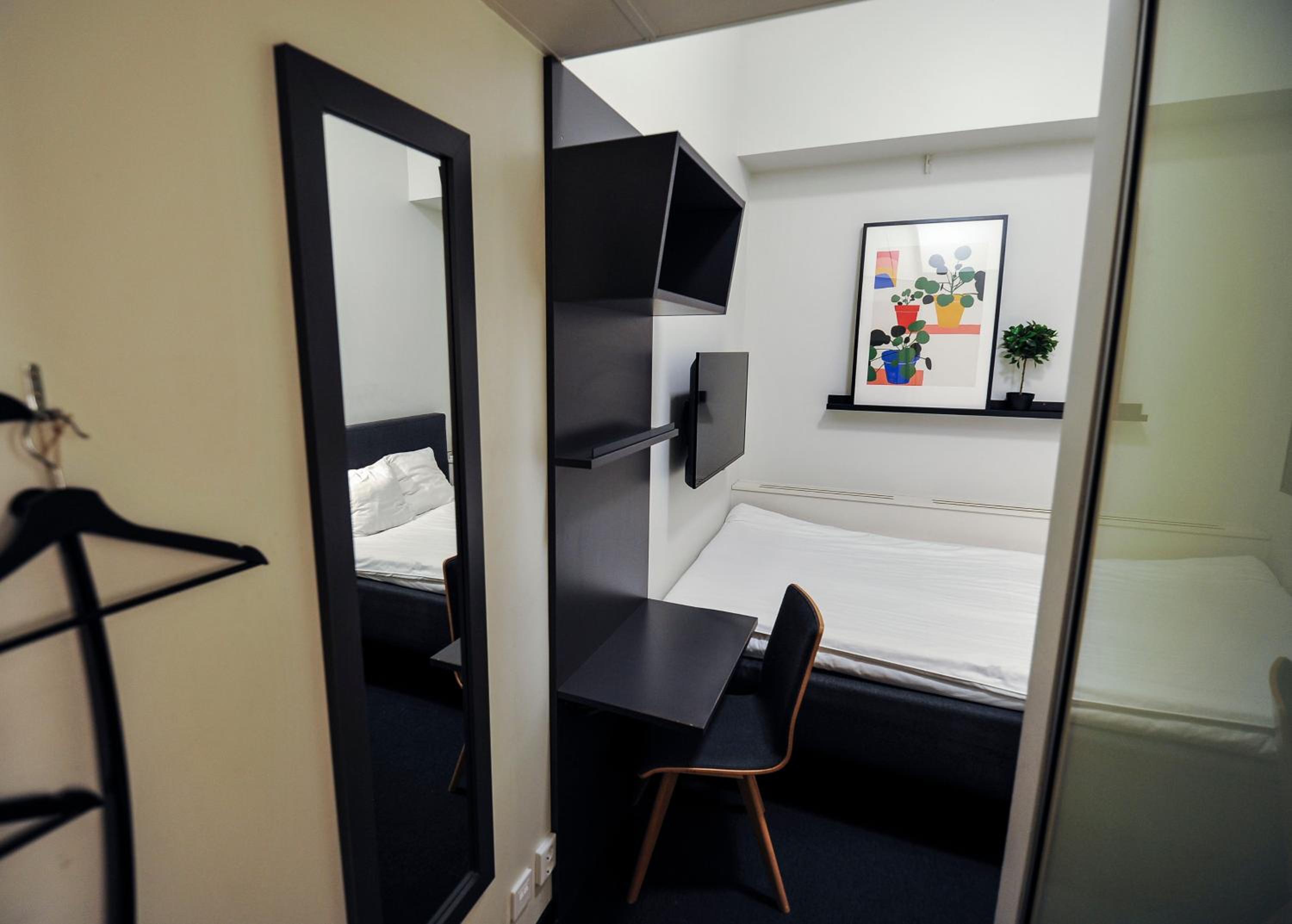 Standard Double Room without Window photo 1