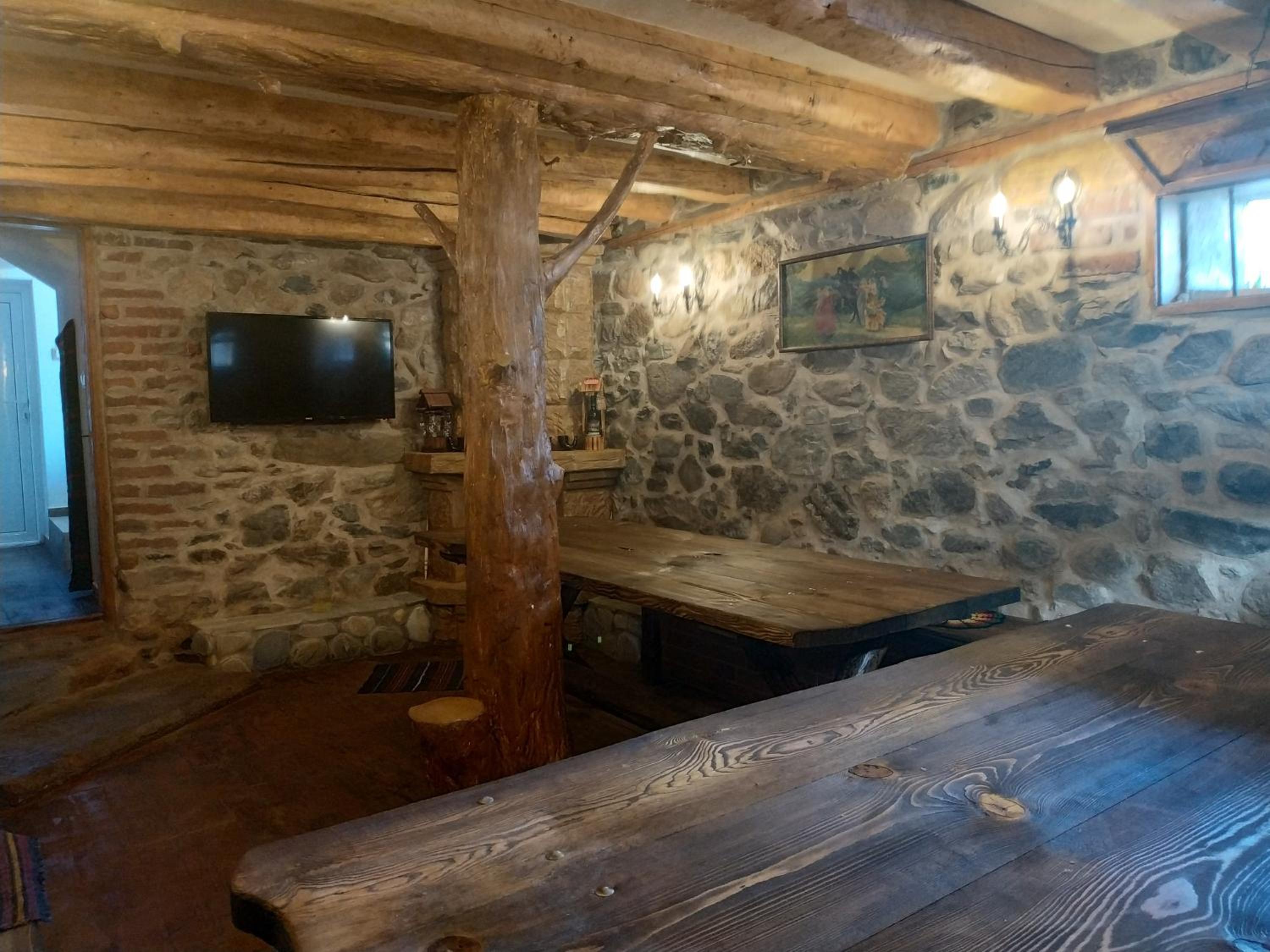 Two-Bedroom Apartment - Photo 6