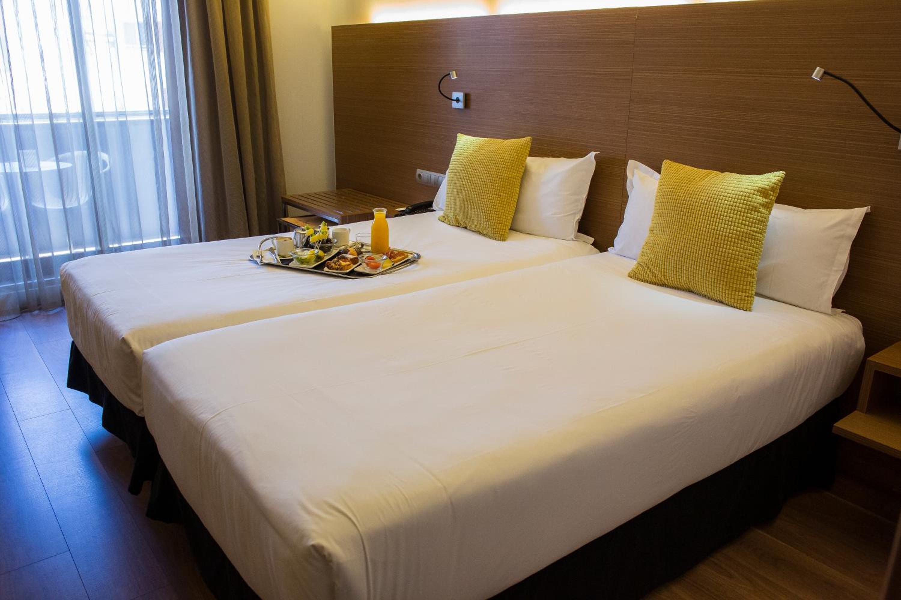 Double Room with Terrace - Photo 2