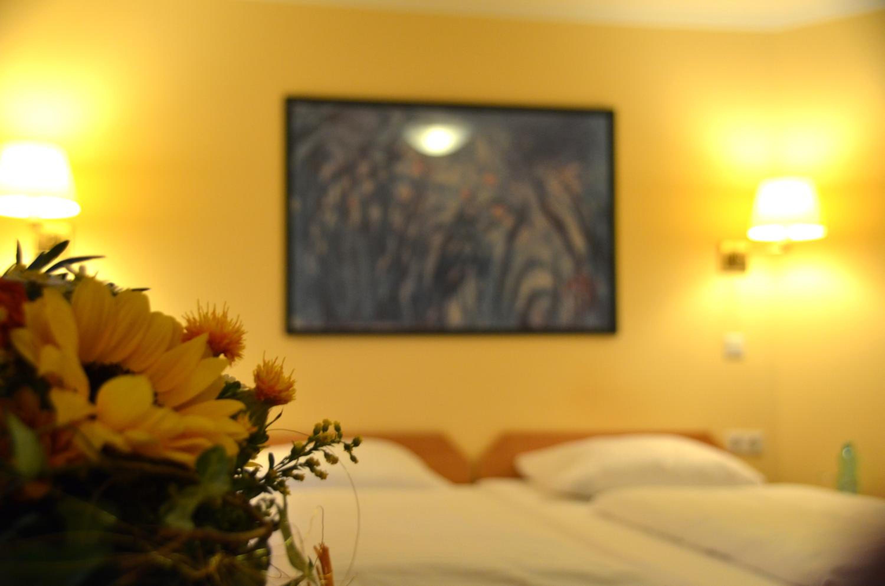Double Room - Photo 11