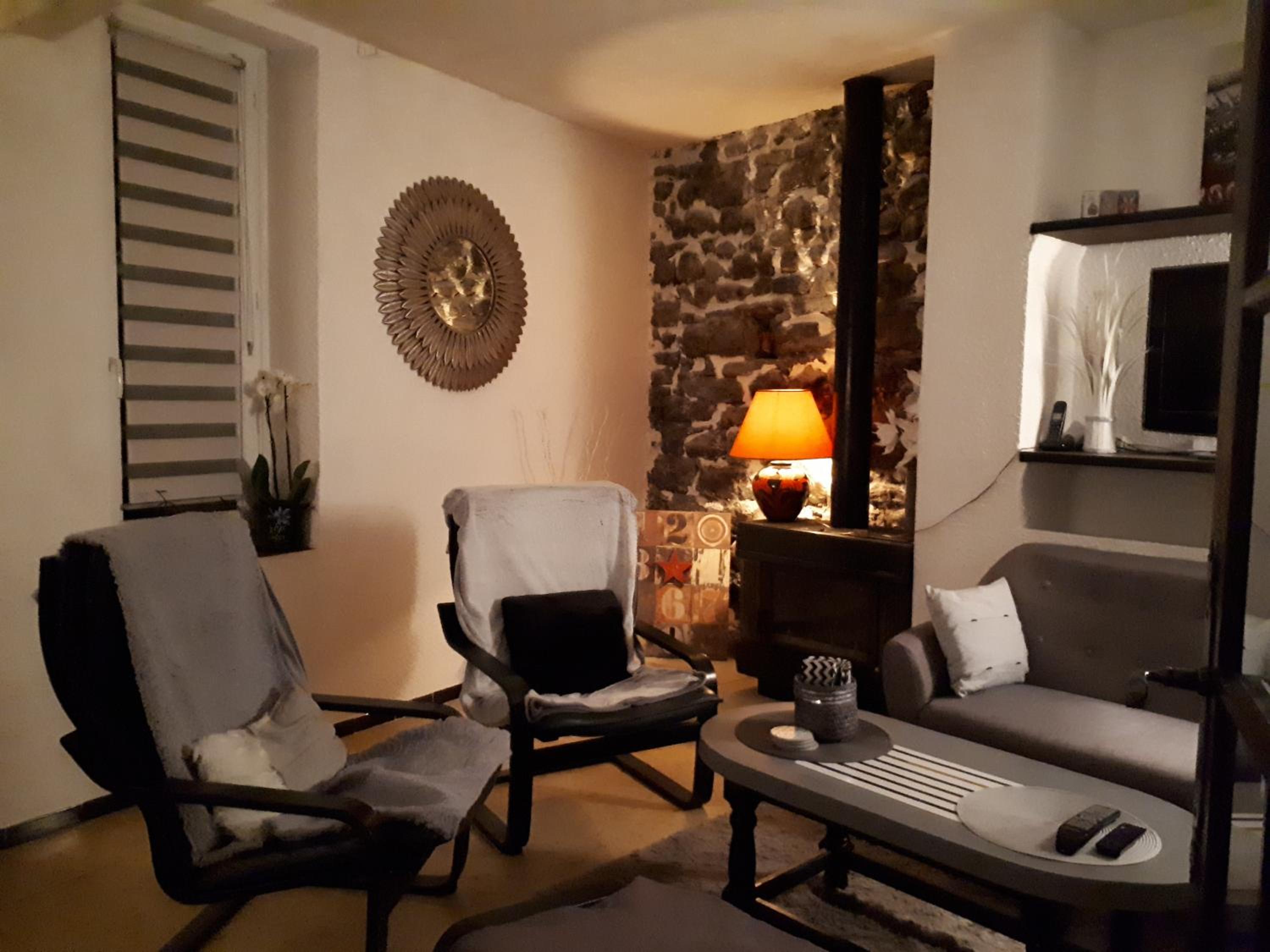 Queen Room with Balcony photo 3