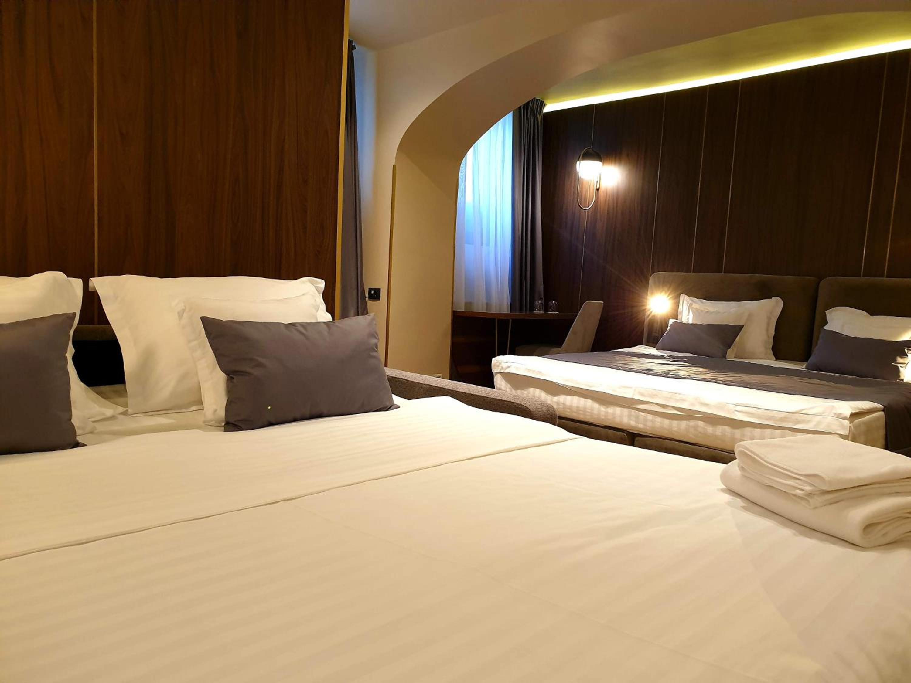 Standard Quadruple Room - Photo 3