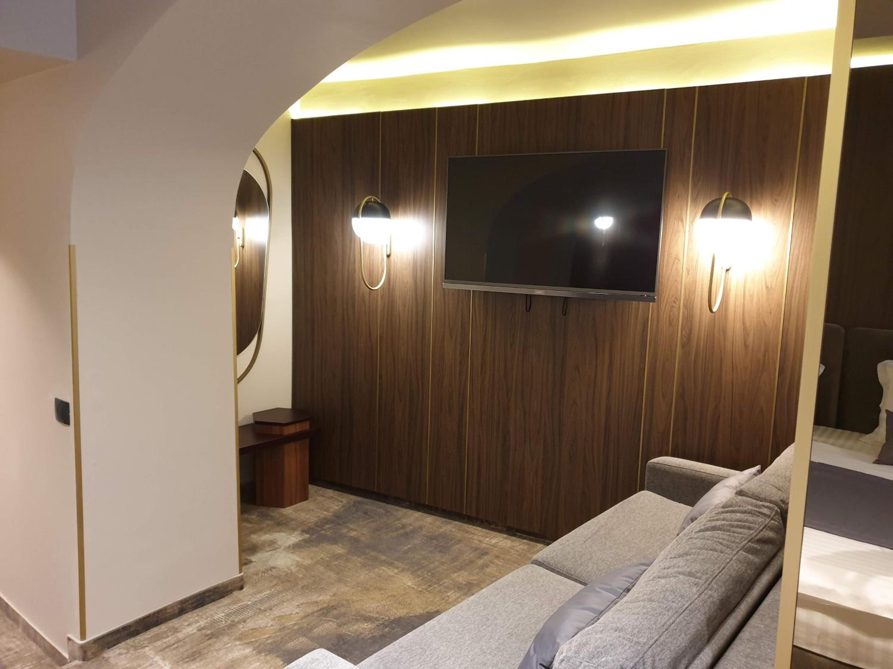 Standard Quadruple Room - Photo 14