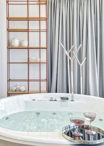 Superior Grand Suite with Spa Bath and Sea view  - Photo 5