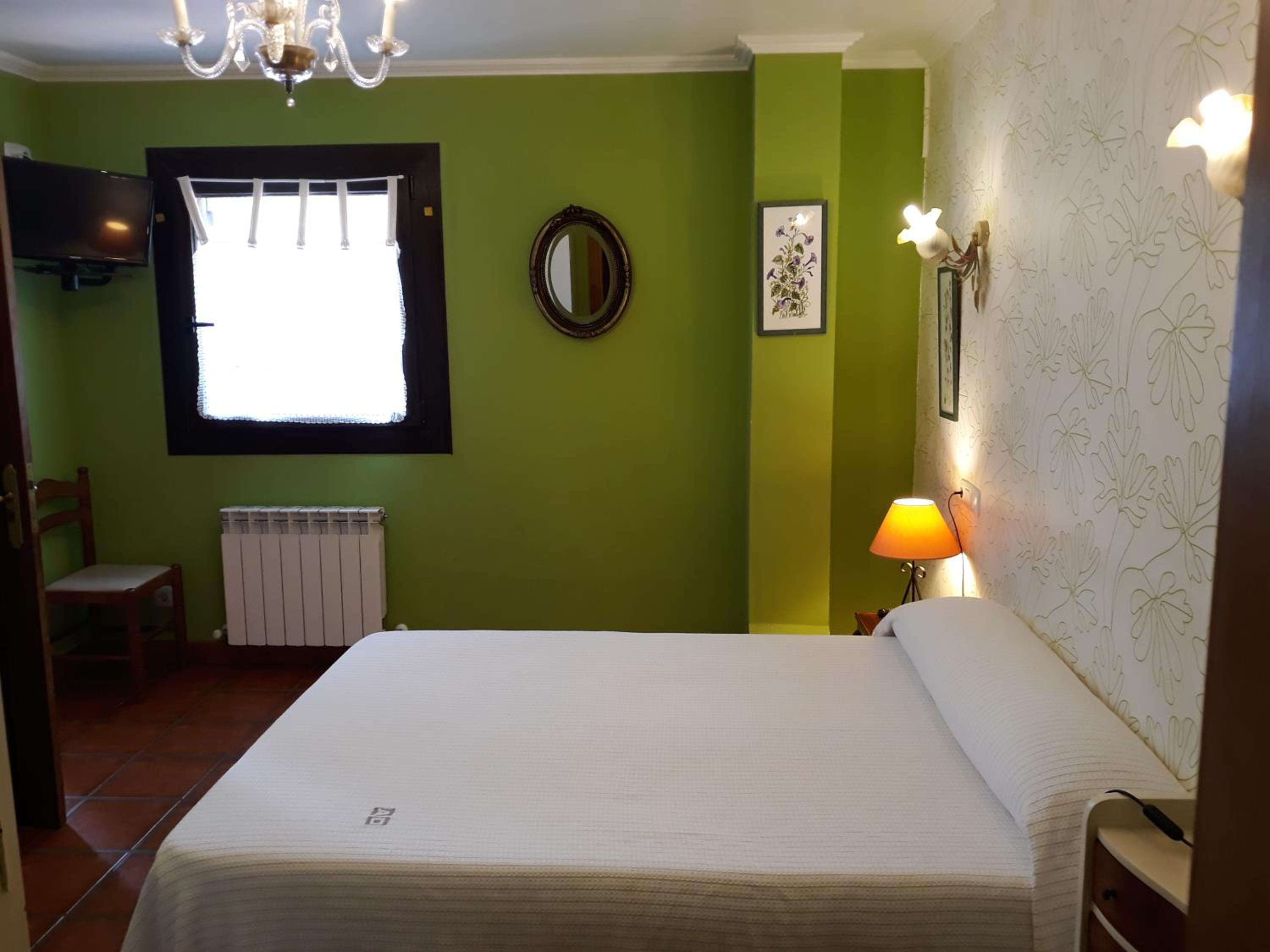Two-Bedroom Apartment - Photo 12