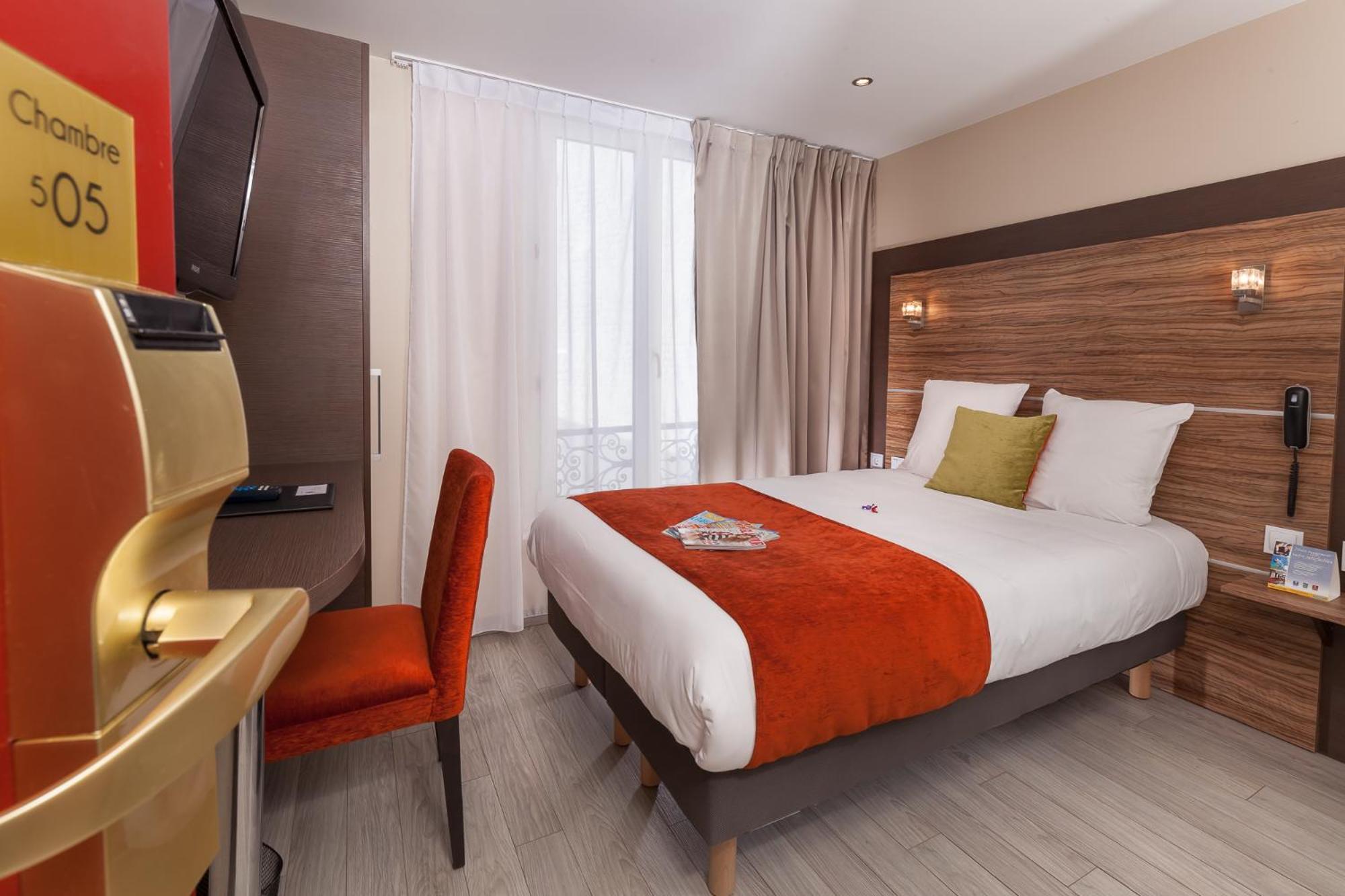 Comfort Queen Room