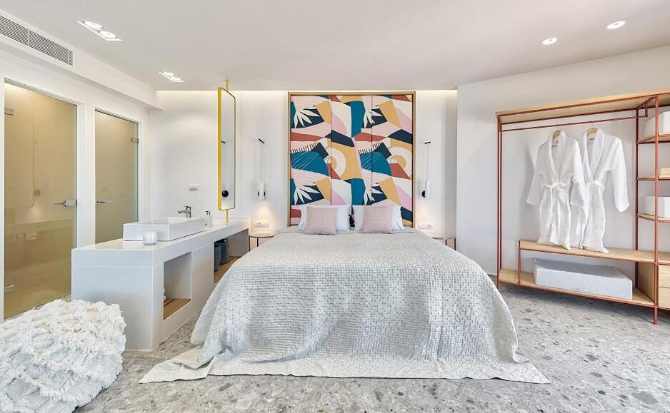Superior Grand Suite with Spa Bath and Sea view  - Photo 15