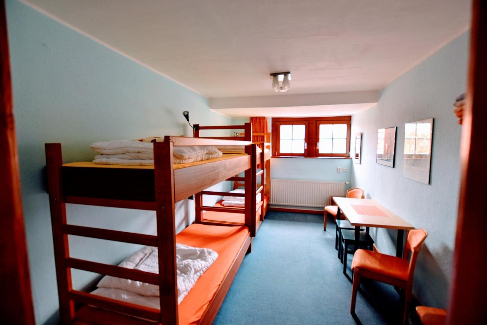 Quadruple Room with Shared Bathroom photo 3