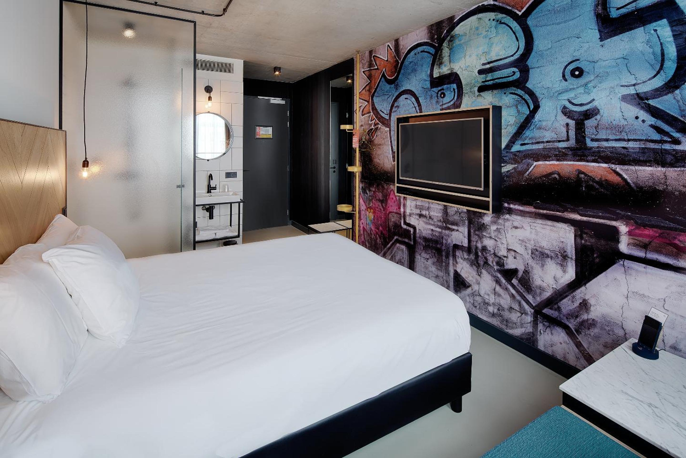Standard Double Room - Photo 6