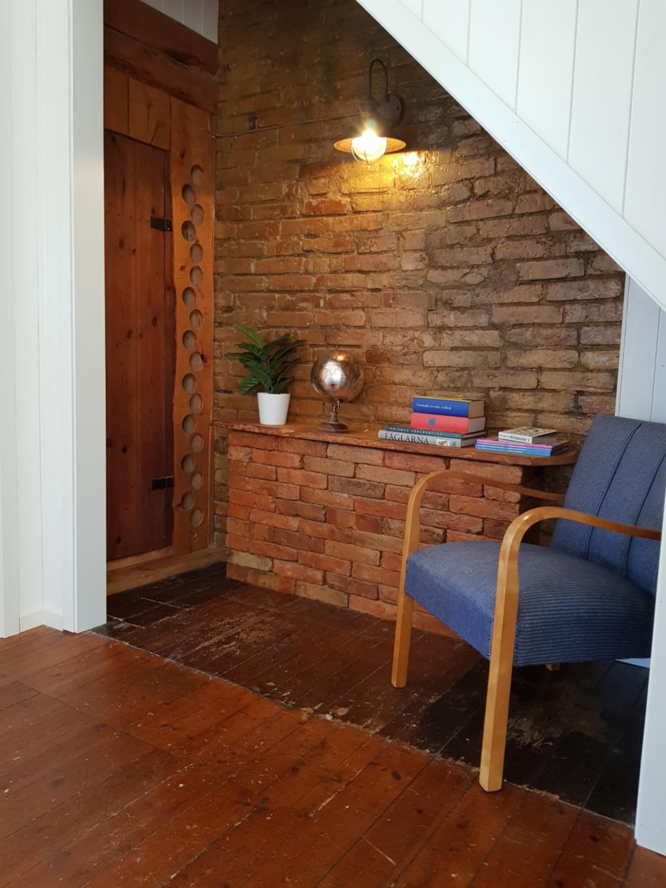 Double Room with Shared Bathroom photo 2