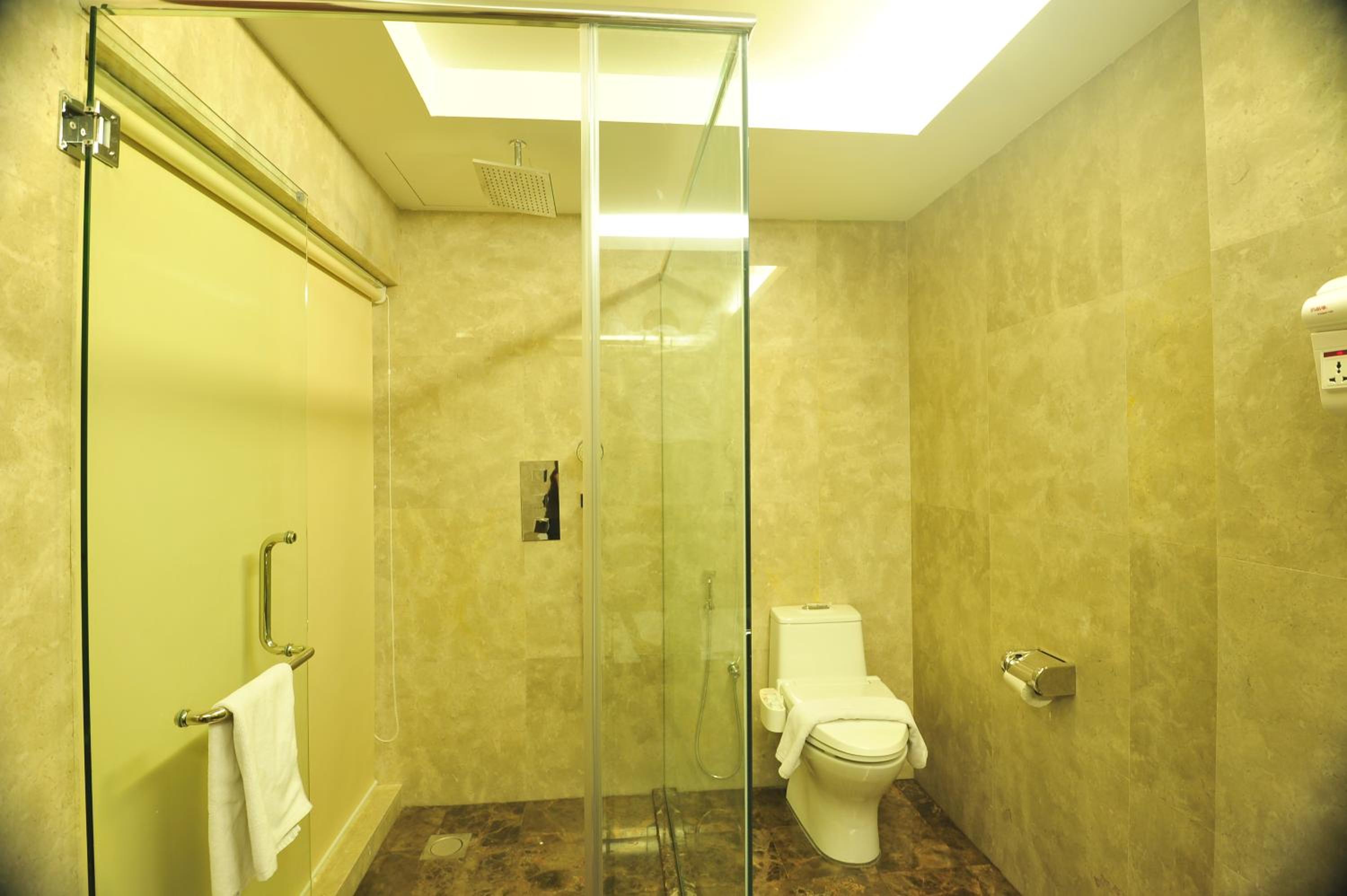 Standard Double Room (no view) photo 3
