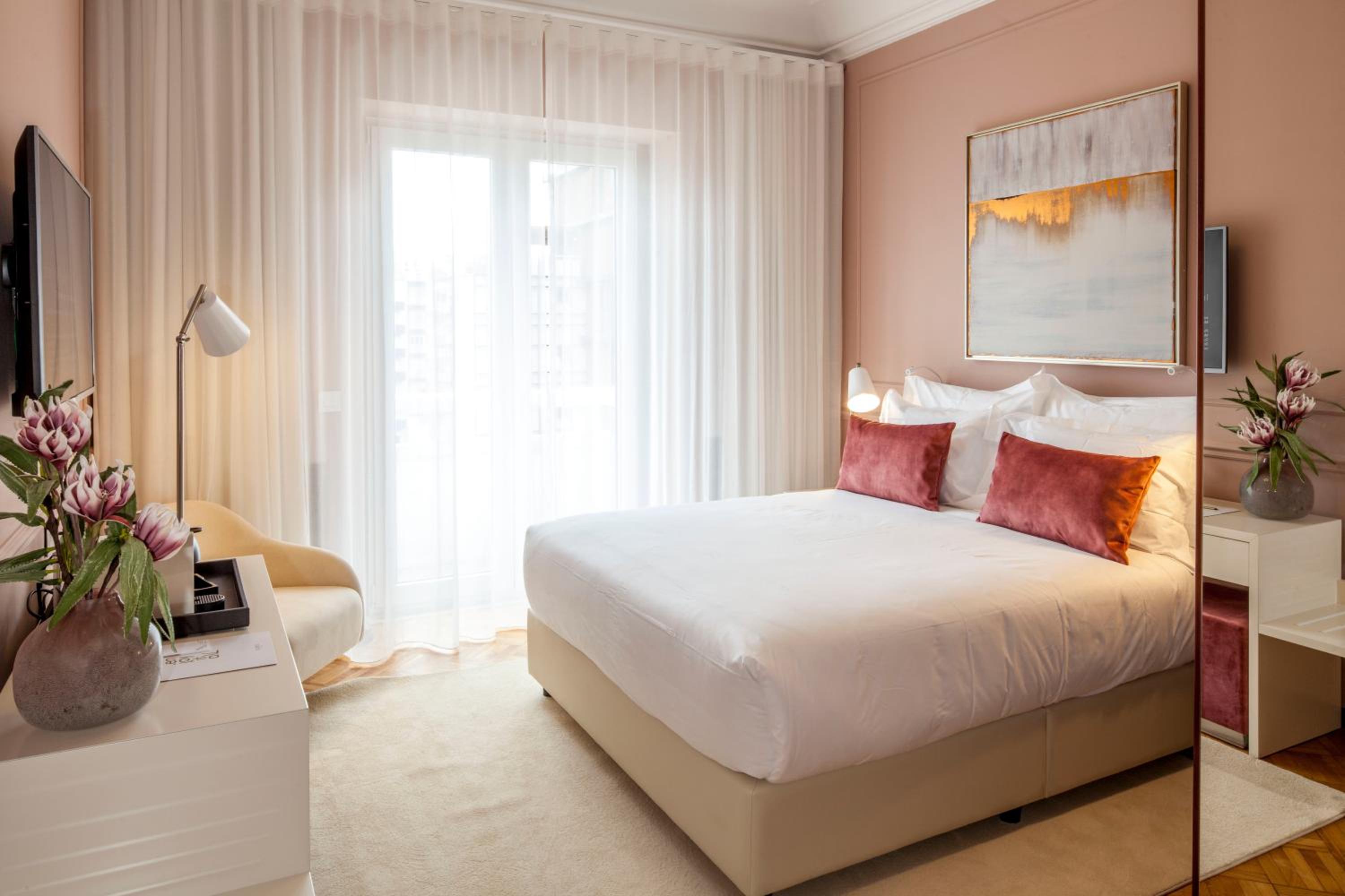 Deluxe Double Room - Photo 1