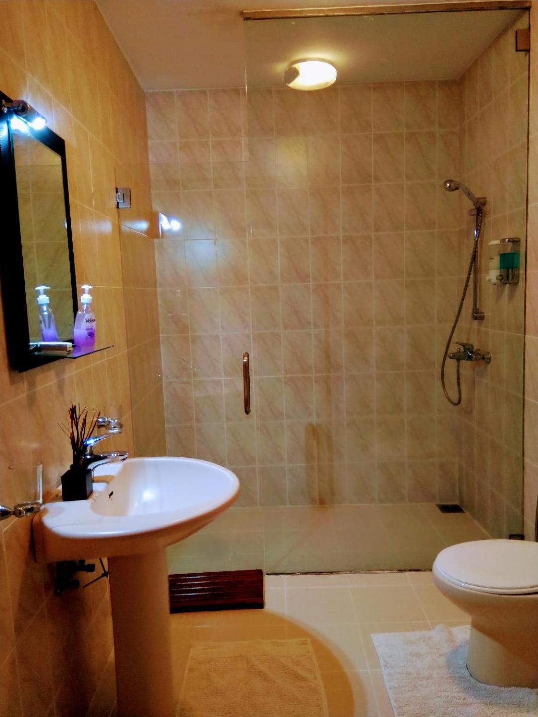 Deluxe Double Room with Balcony photo 2