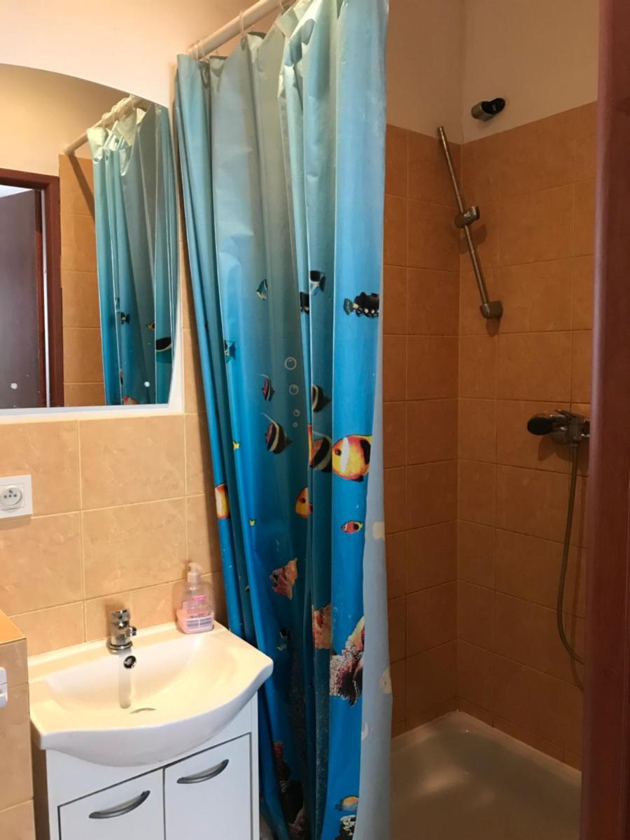 Quadruple Room - Photo 2