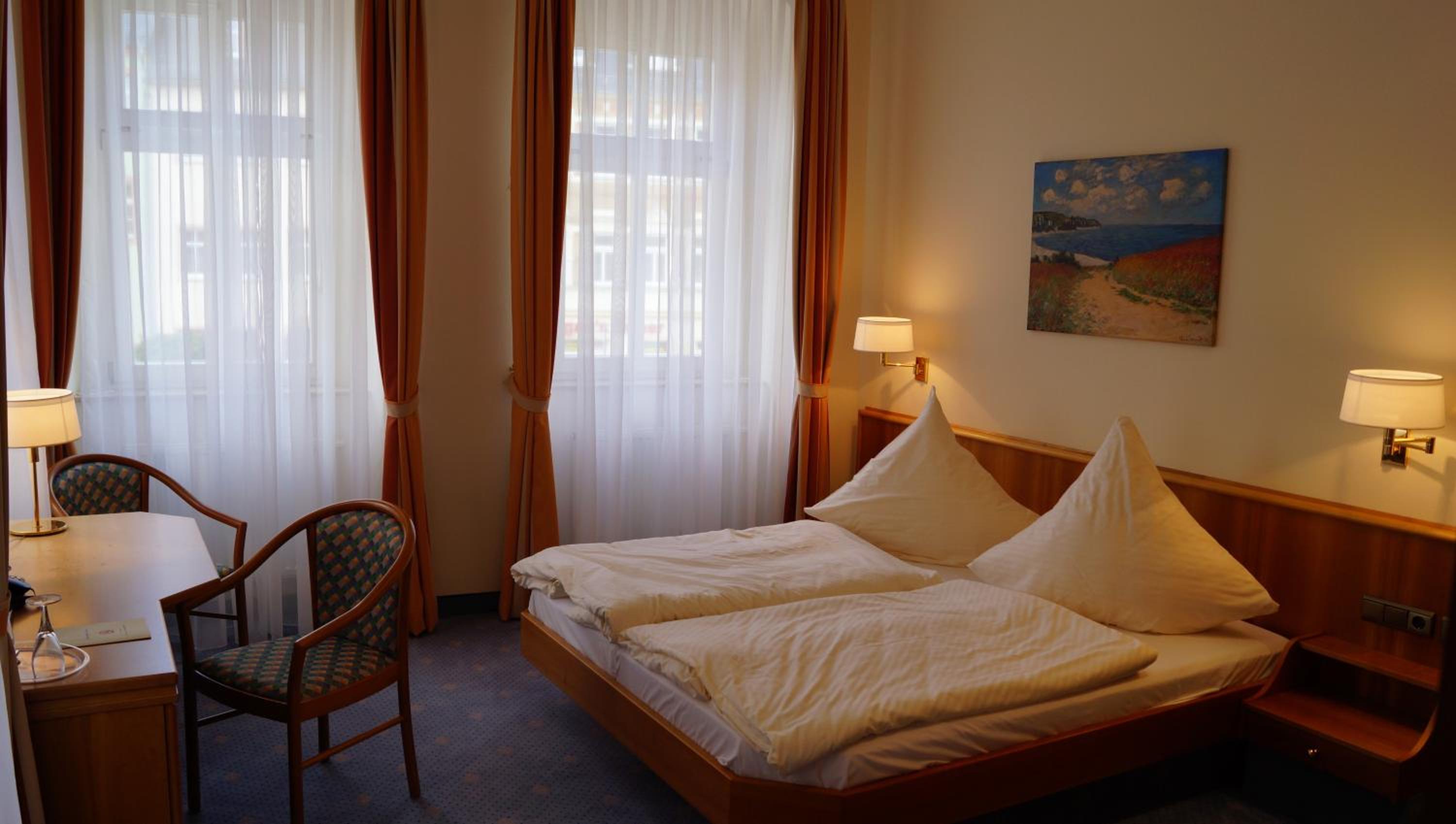 Double Room (1 Adult) photo 1