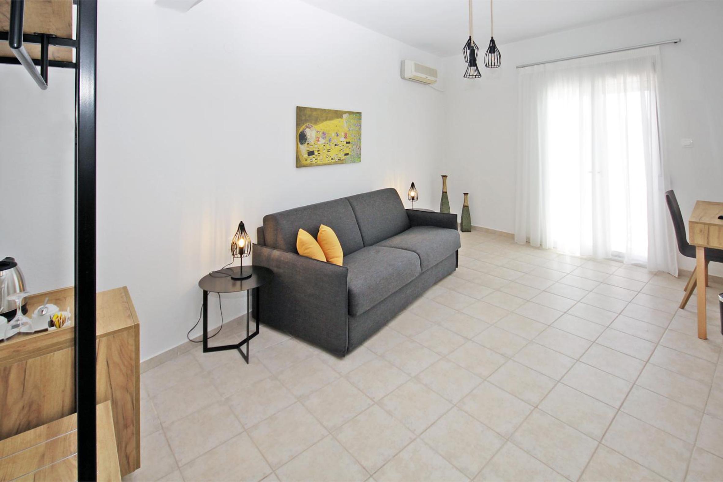 Family Room with Sea View photo 2