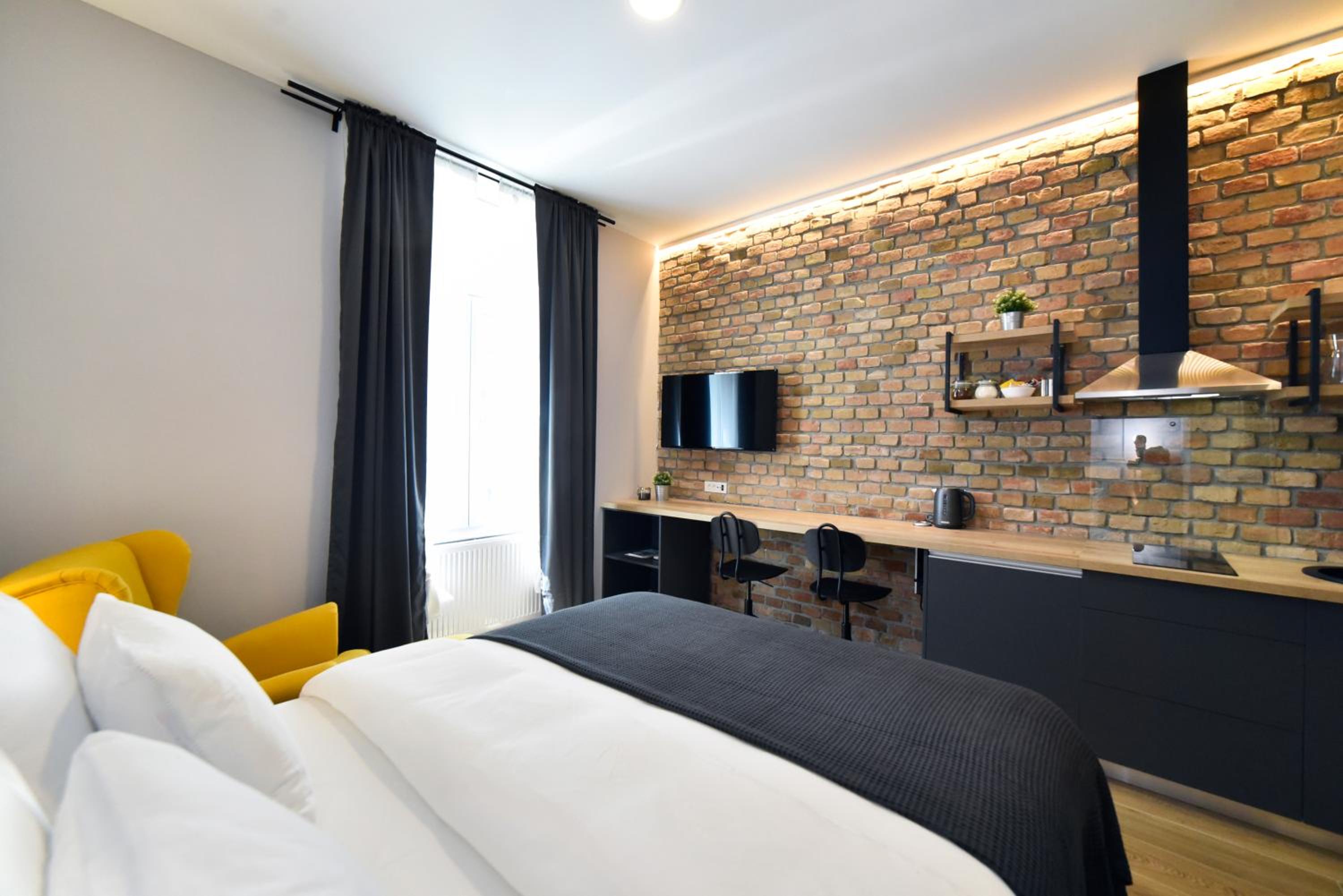 Studio Apartment