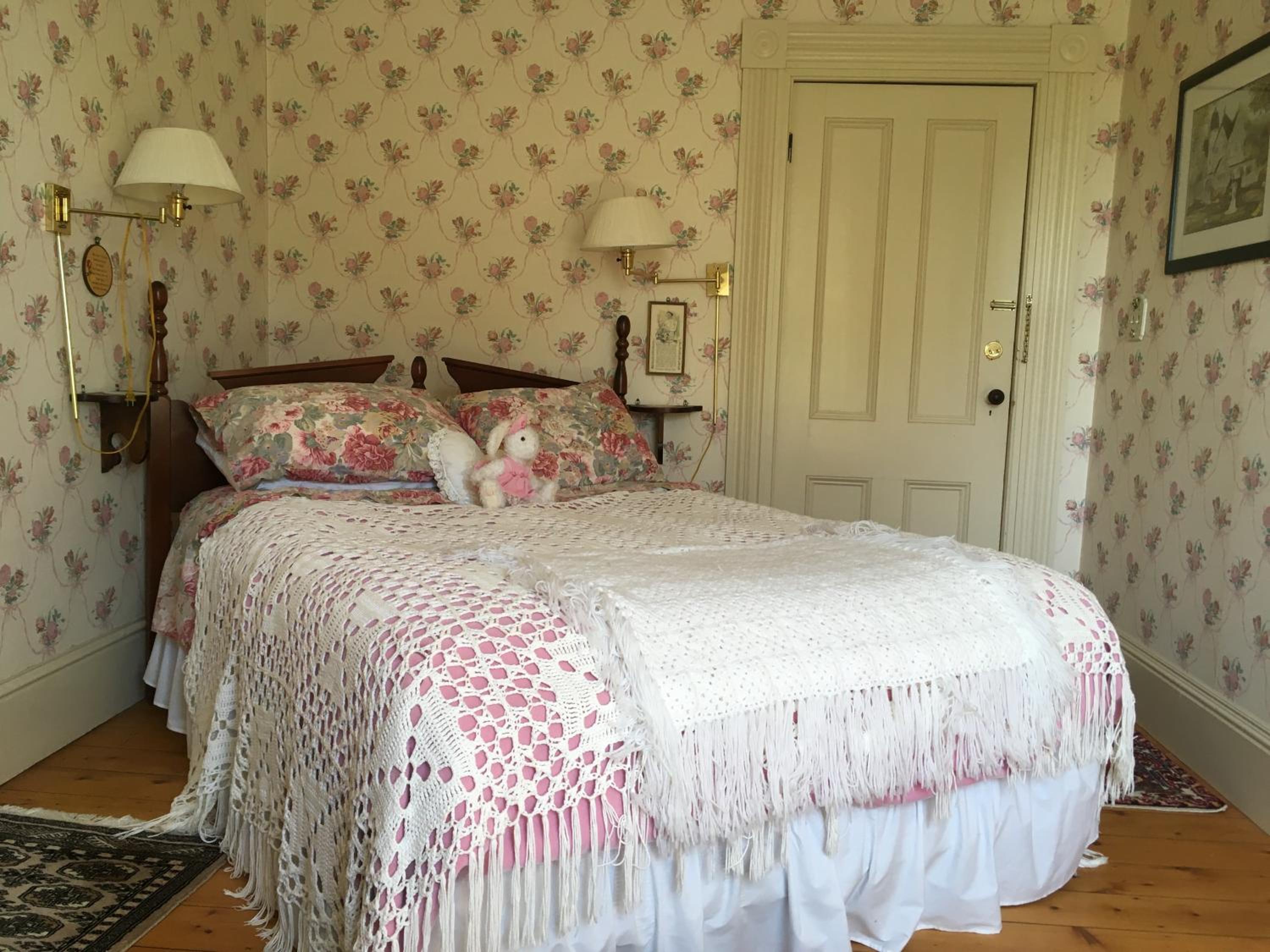 Deluxe Queen Room photo 2