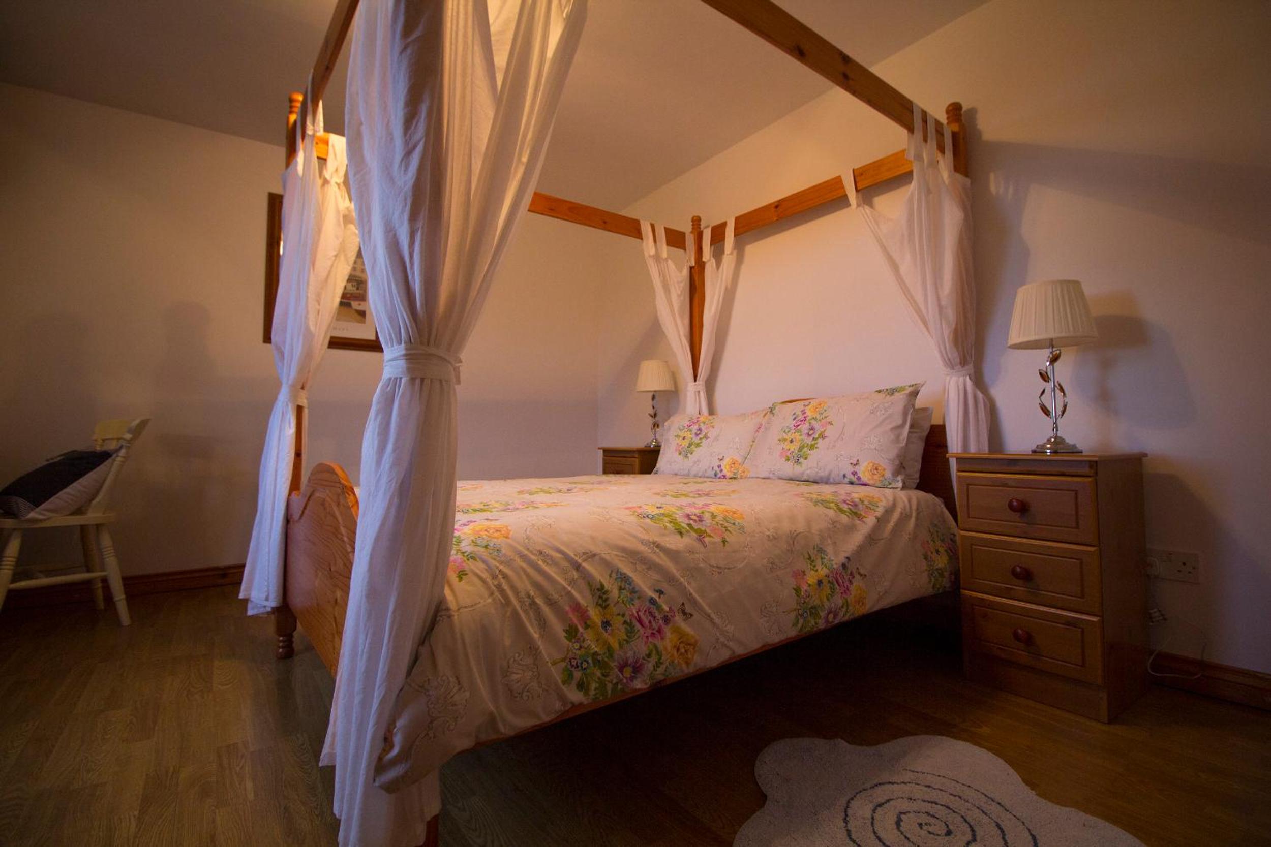 Double Room - Photo 2
