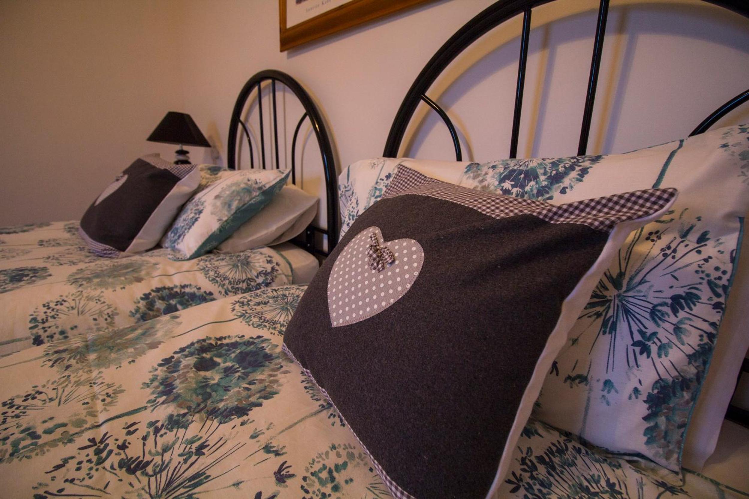 Twin Room - Photo 1