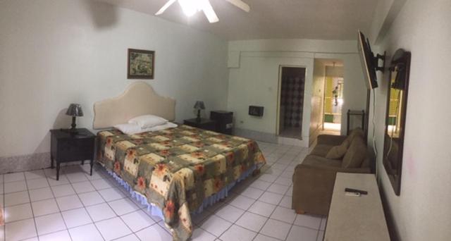 Standard Single Room photo 2
