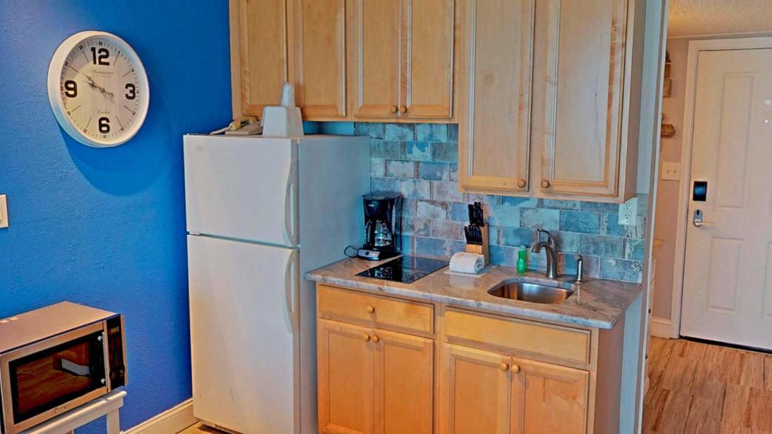 Executive, 2 Double Ocean View - 608 - Photo 3