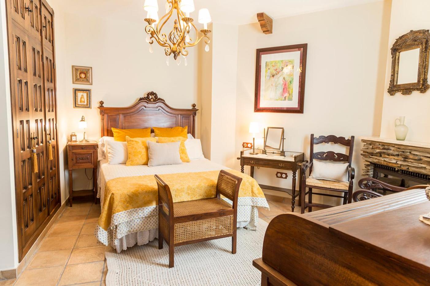 Deluxe Suite - Photo 1
