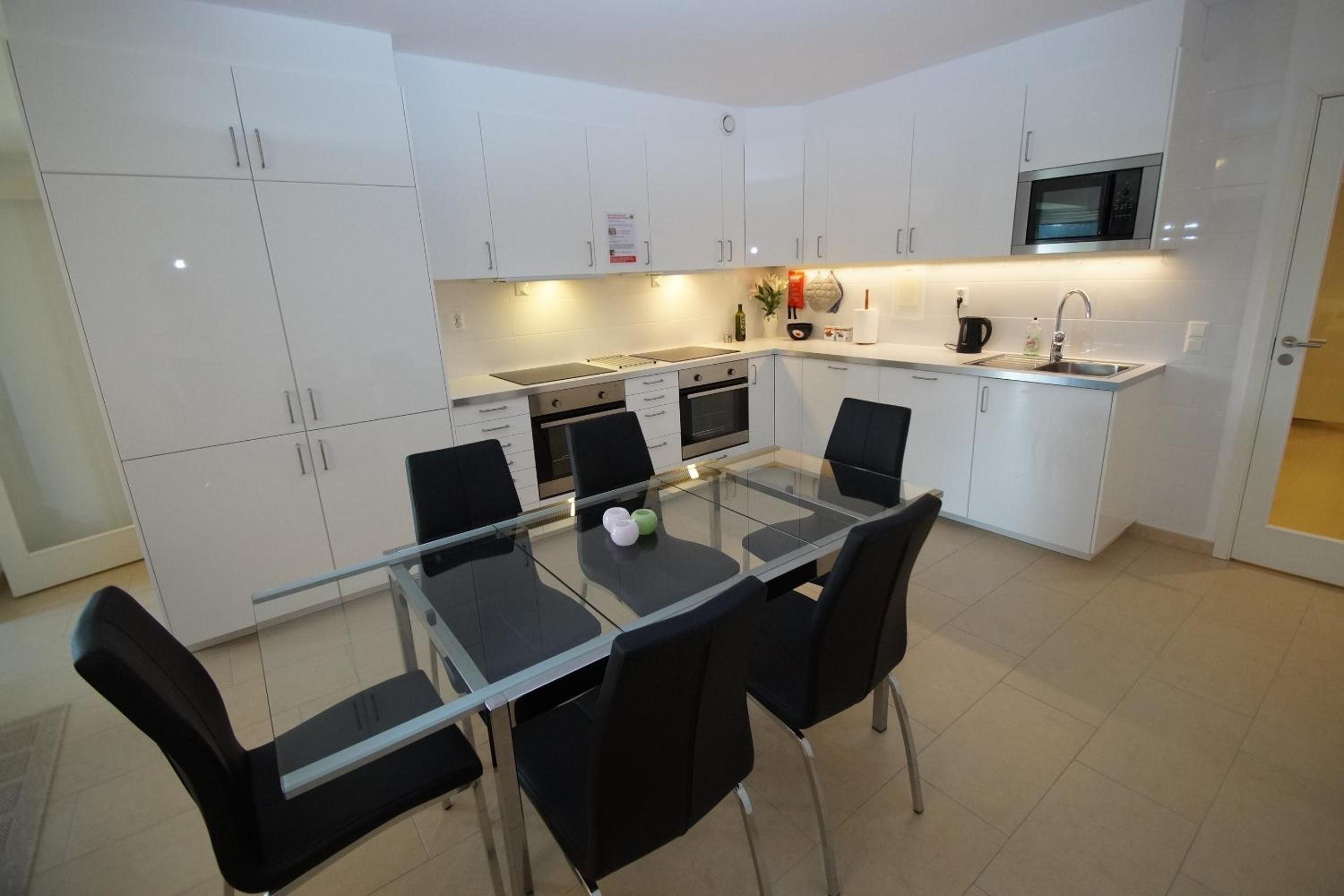 Double Room - Photo 11