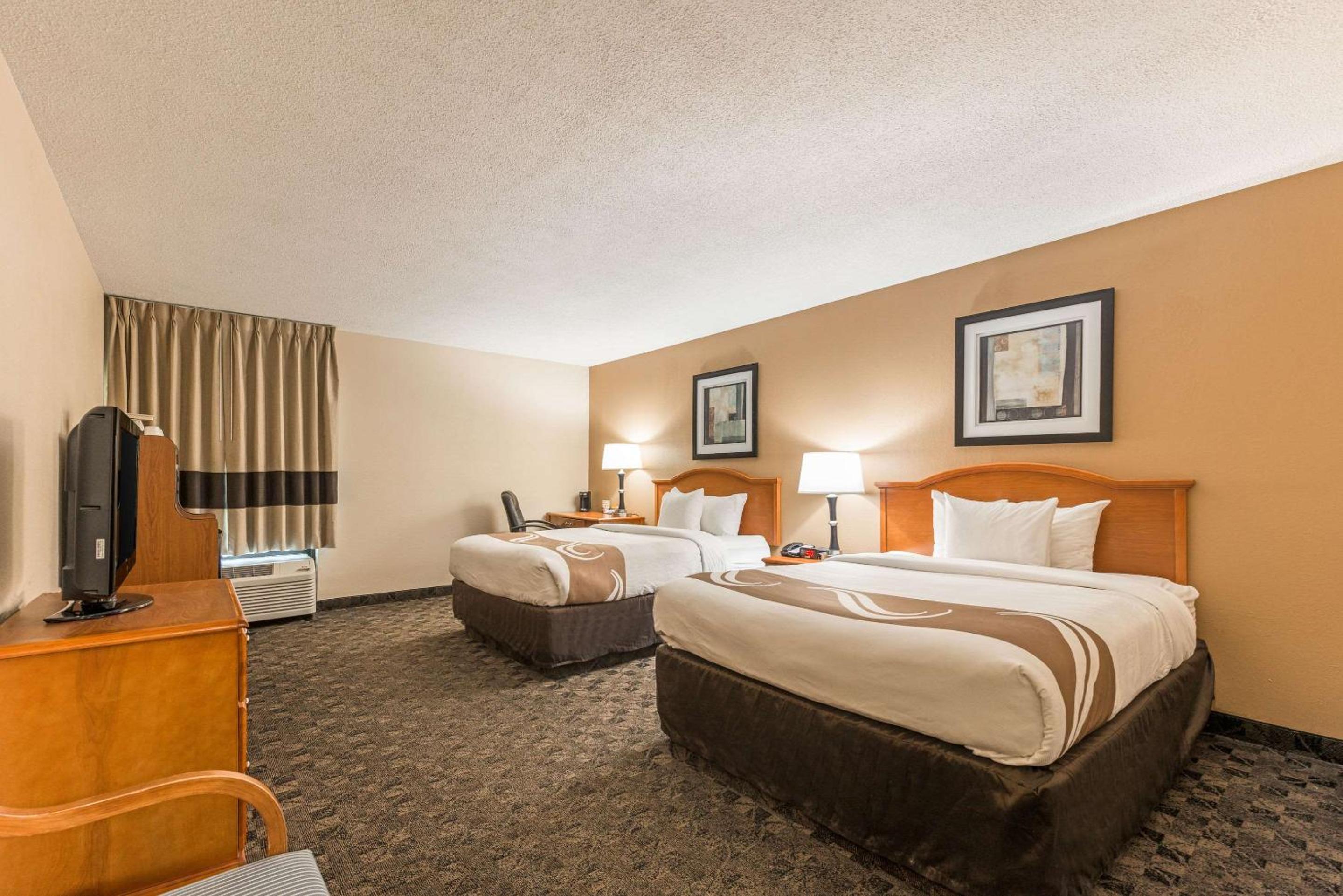 Queen Room with Two Queen Beds - Photo 1